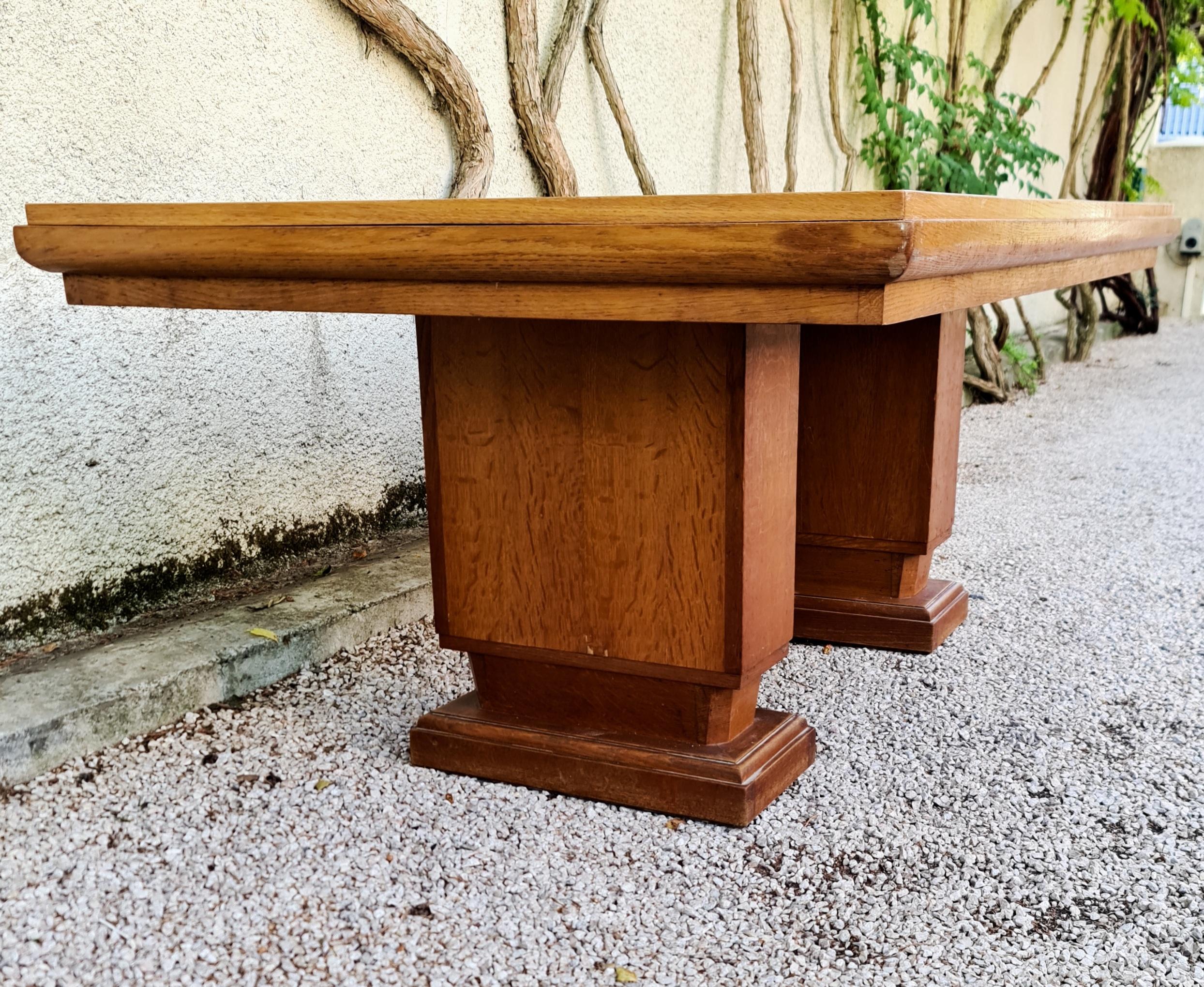 Chêne Table de salle à manger French Room Art Deco, circa 1940 en vente