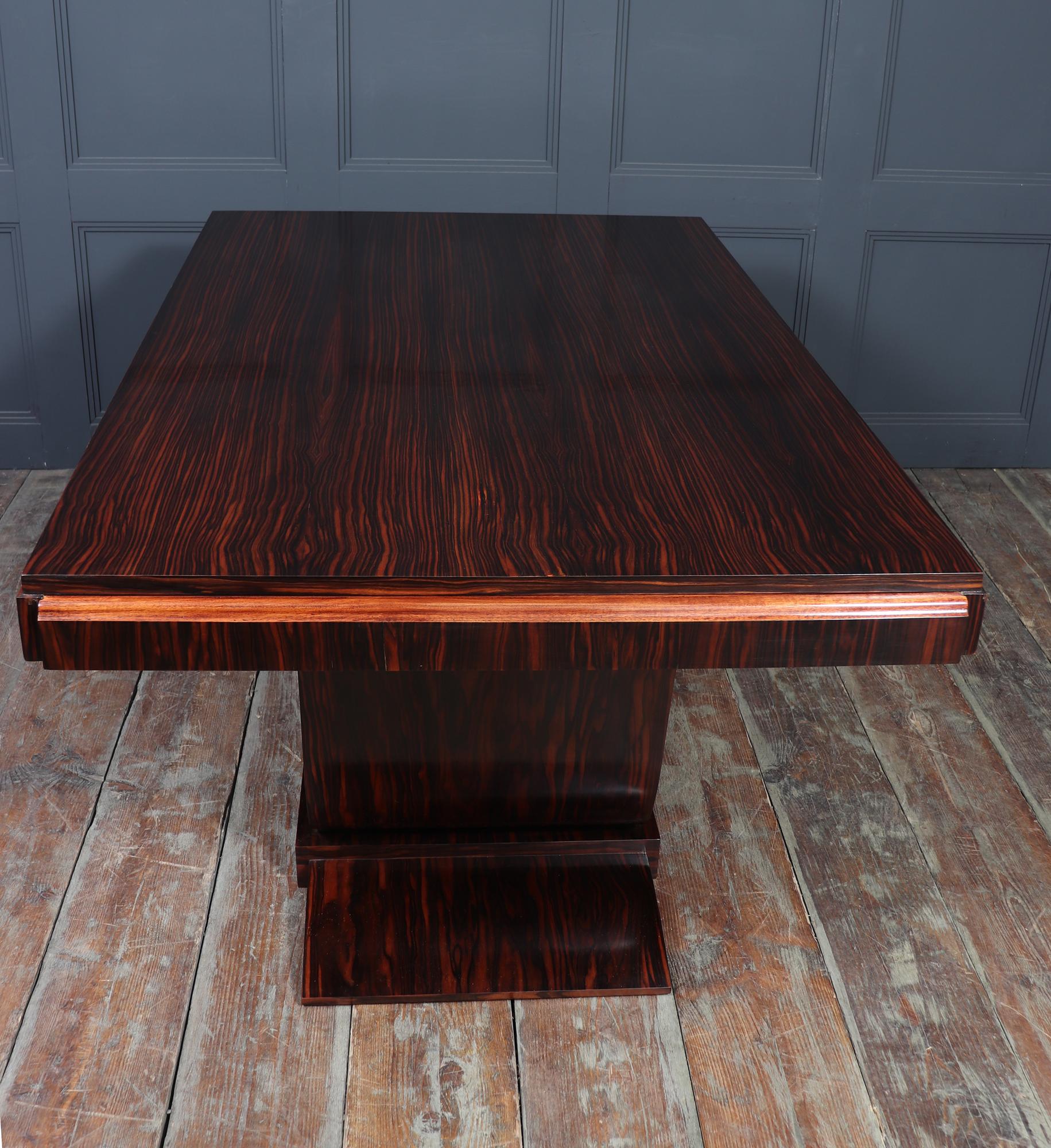 Table de salle à manger Art déco française en ébène de Macassar en vente 5