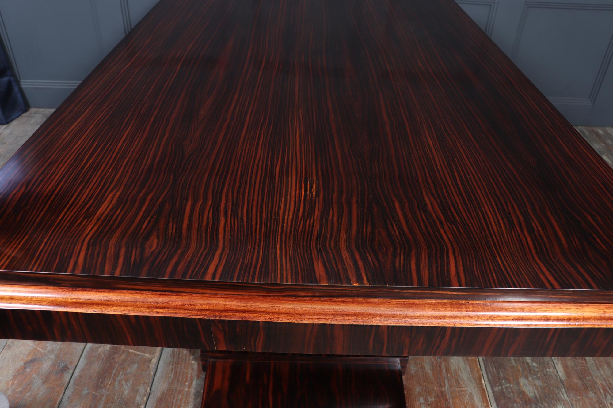 Table de salle à manger Art déco française en ébène de Macassar en vente 6