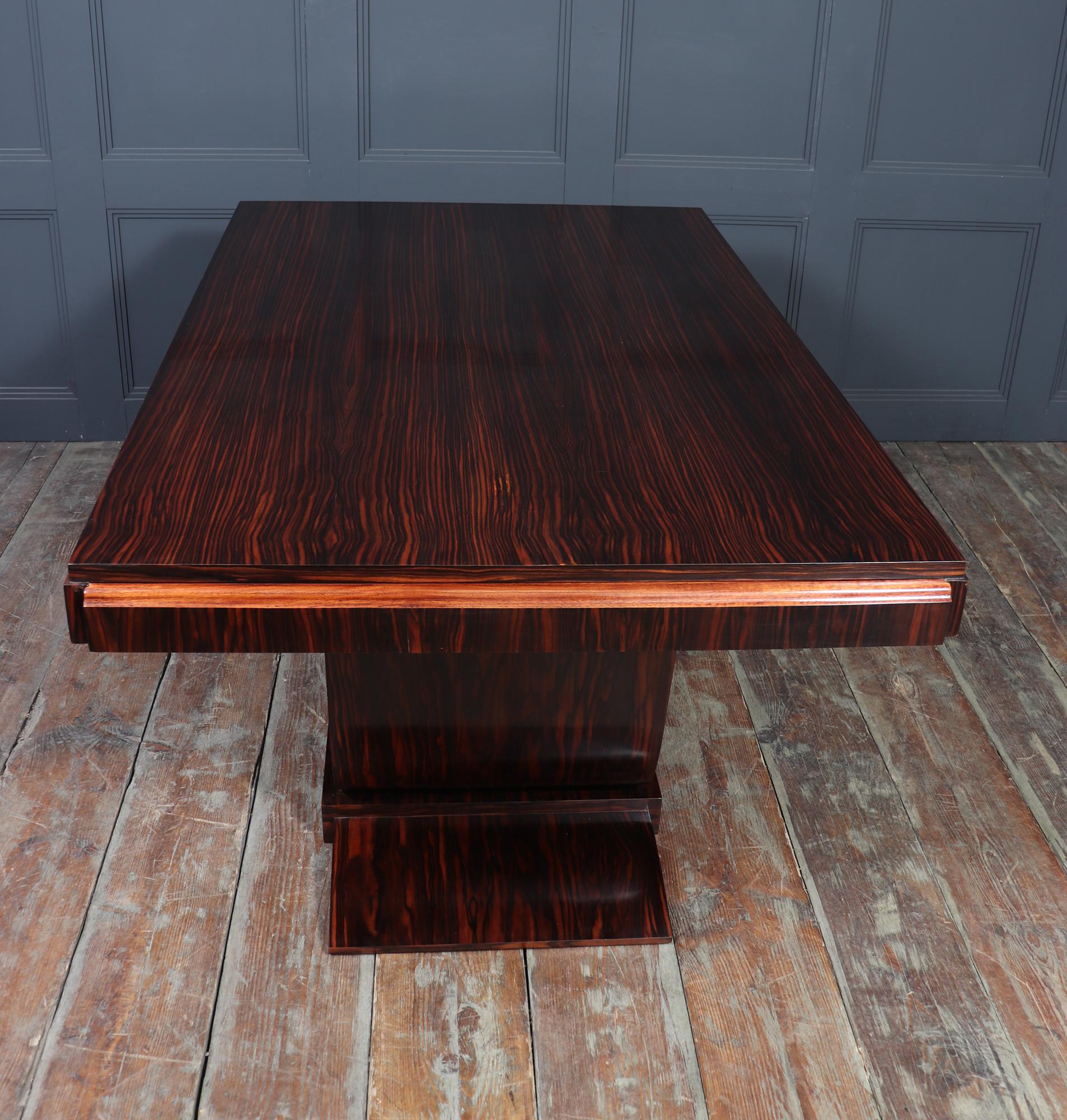 Table de salle à manger Art déco française en ébène de Macassar en vente 8