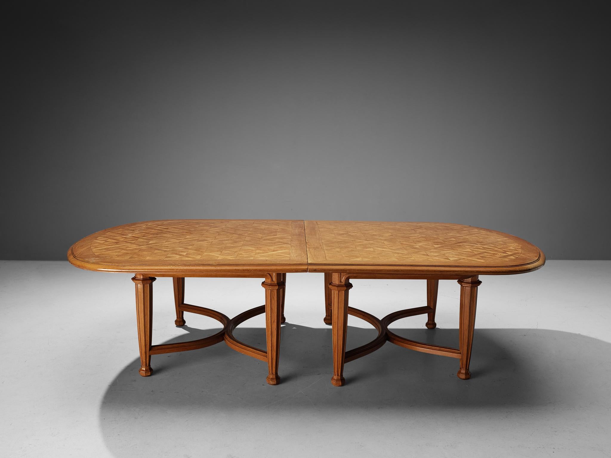 French Art Deco Dining Table in Oak 1