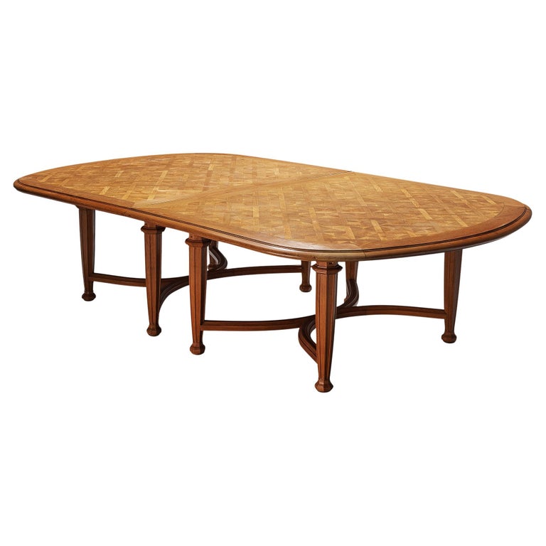 French Art Deco Dining Table in Oak For Sale at 1stDibs