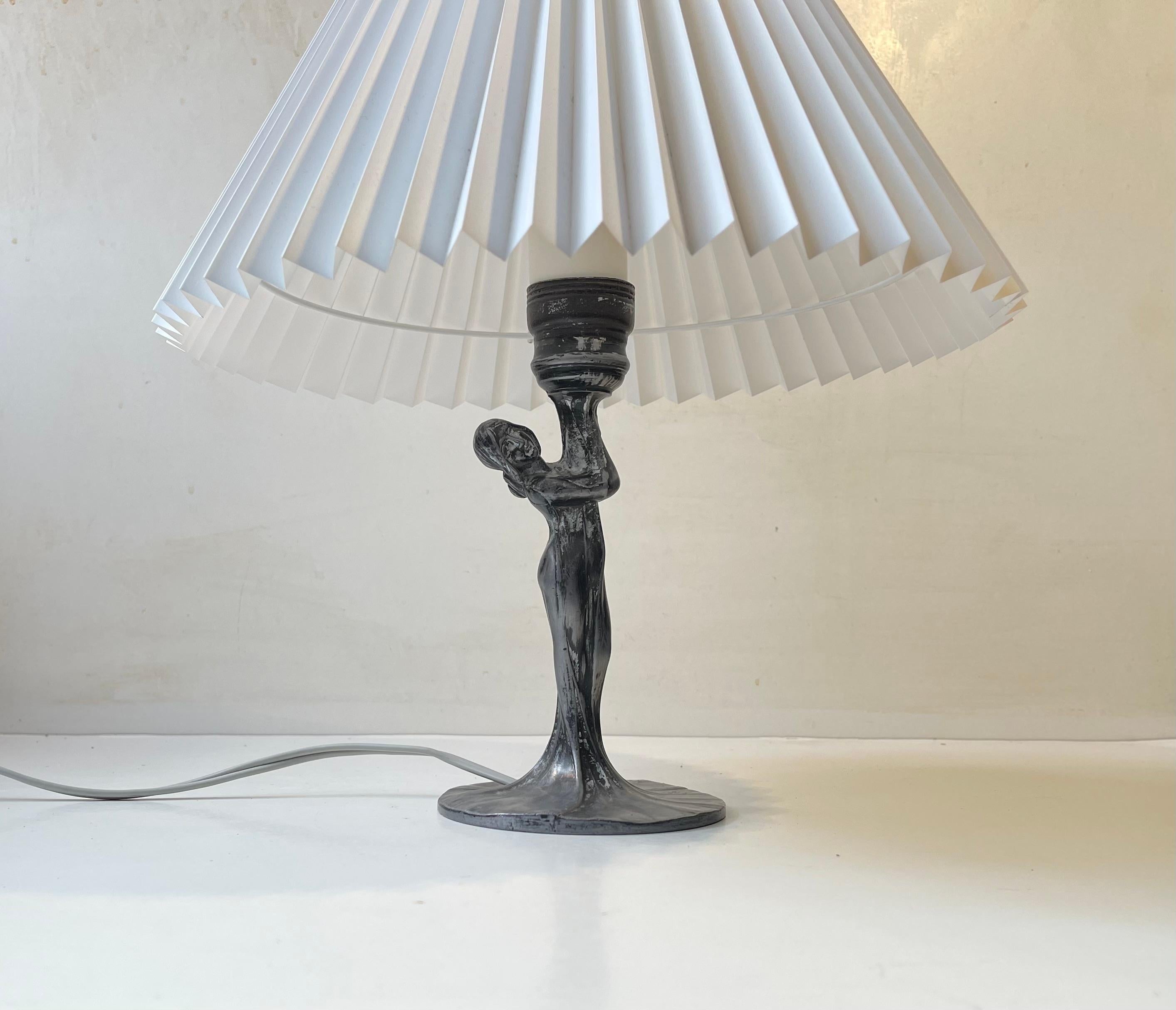 French Art Deco 'Dress' Table Lamp in Pewter, 1930s In Good Condition For Sale In Esbjerg, DK