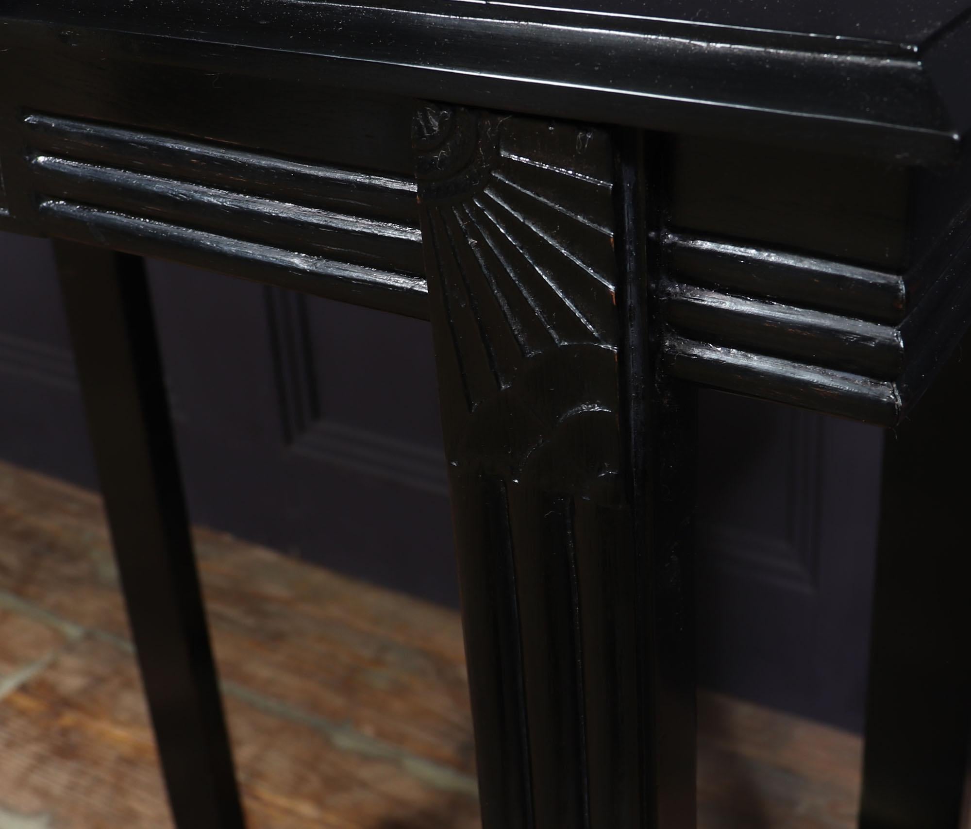 Chêne Table d'entrée Art déco française en bois d'ébène noir