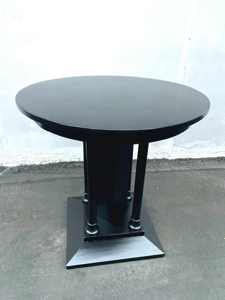 French Art Deco Ebonized Side Table In Good Condition For Sale In Los Angeles, CA