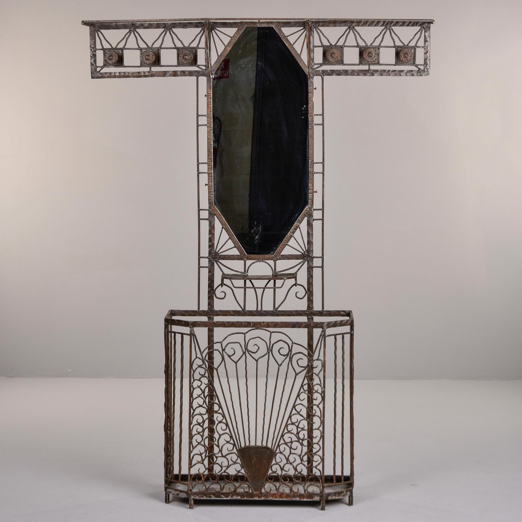 French Art Deco Edgar Brandt Style Fer Forge Iron Hall Tree In Good Condition For Sale In Troy, MI