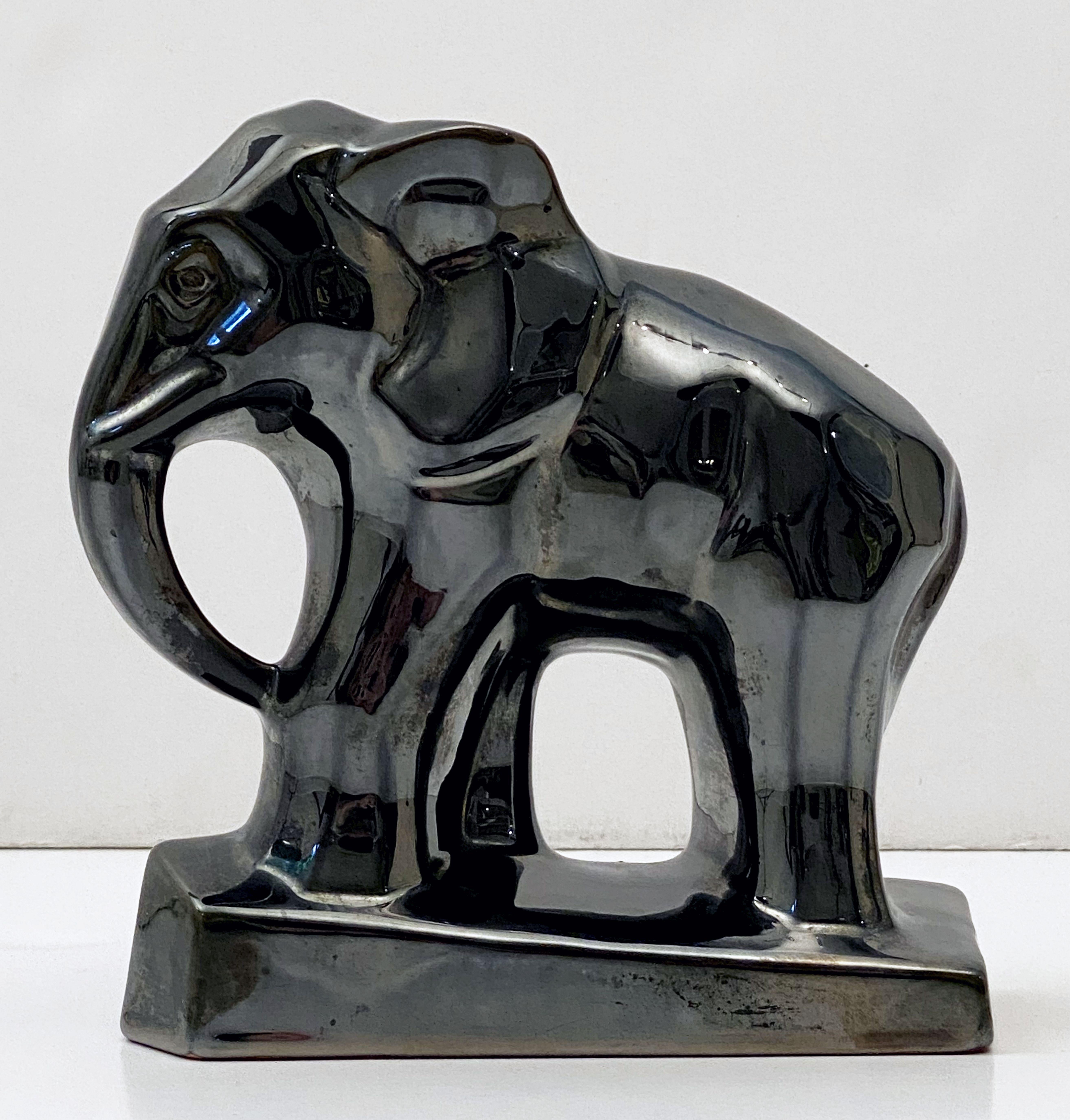 Art déco Figurine d'éléphant Art Déco française de style cubiste en vente