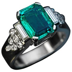 French Art Deco Emerald Diamond Platinum Engagement Ring