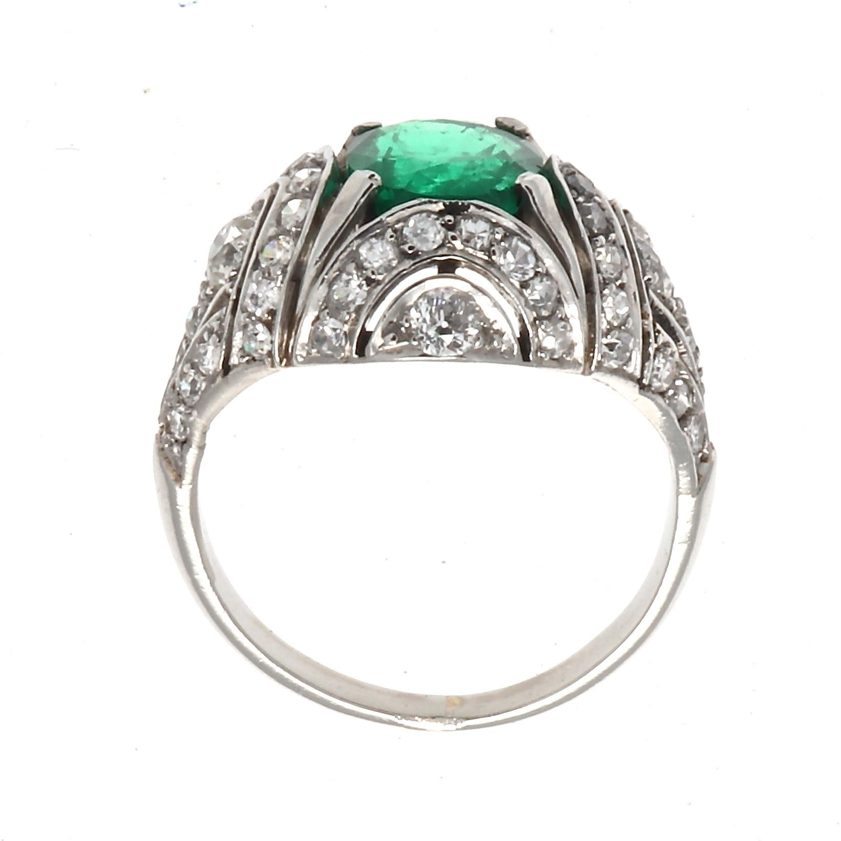 French Art Deco Emerald Diamond Platinum Ring In Excellent Condition In Beverly Hills, CA