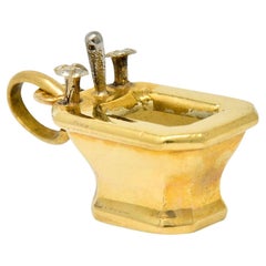 Breloque Bidet Art déco française en or 18 carats et émail