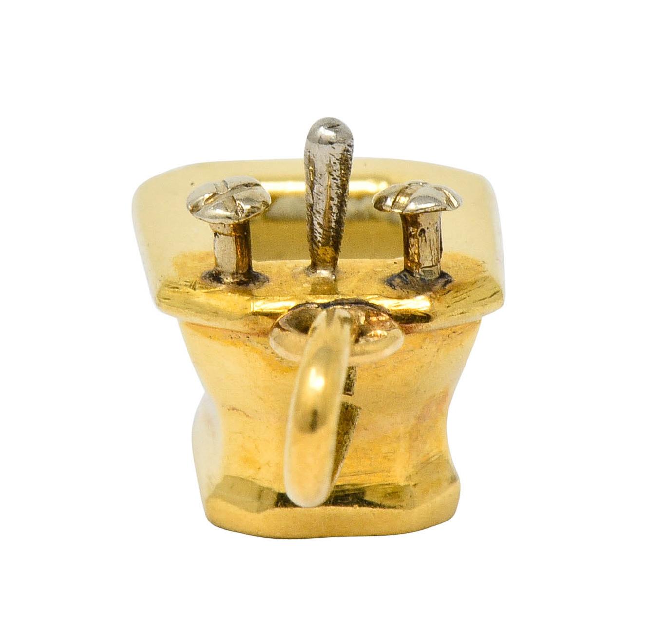 French Art Deco Enamel 18 Karat Gold Powder Room Sink Charm 2
