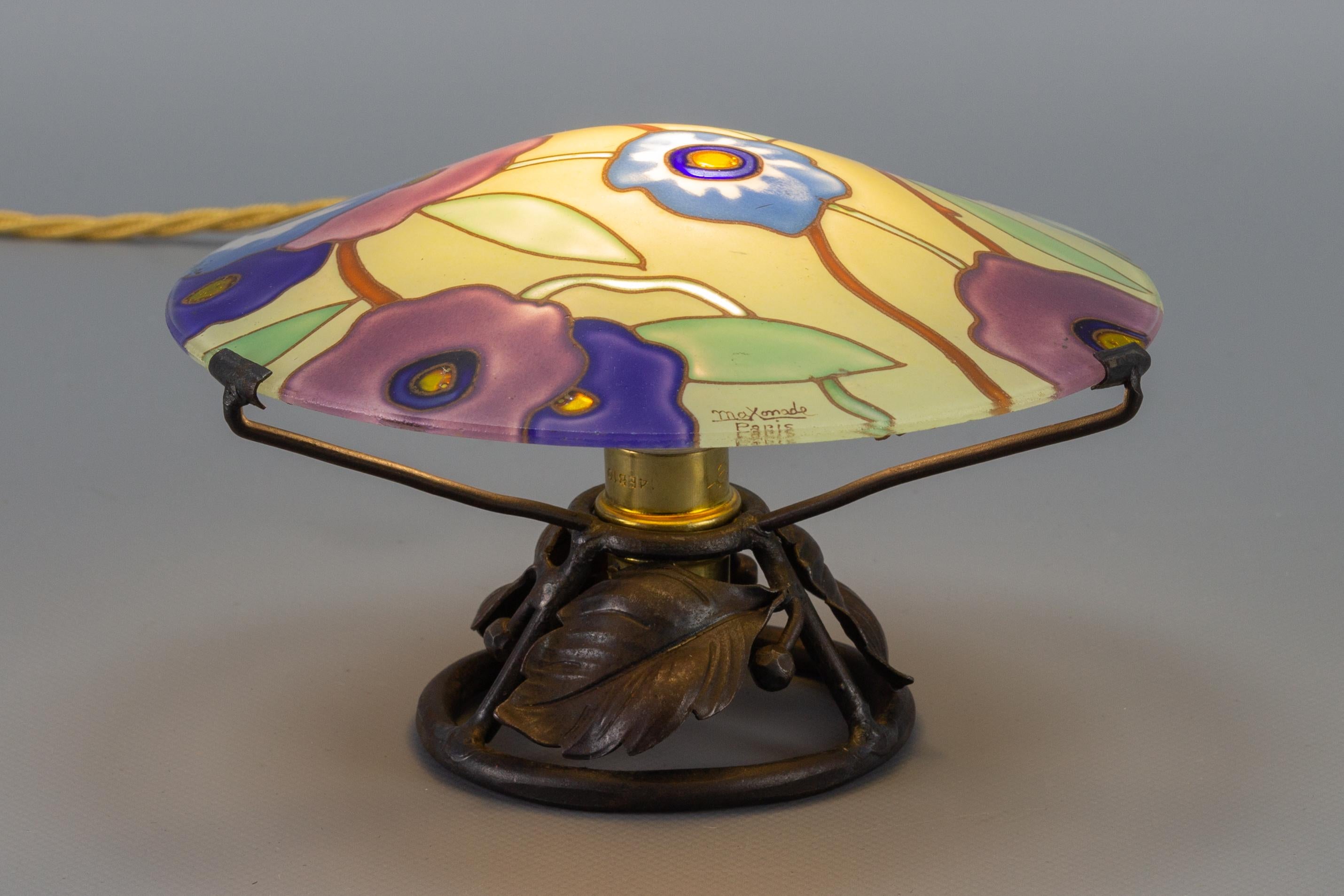 French Art Deco Enameled Glass Table Lamp by Maxonade Verrier D'Art, Paris For Sale 6