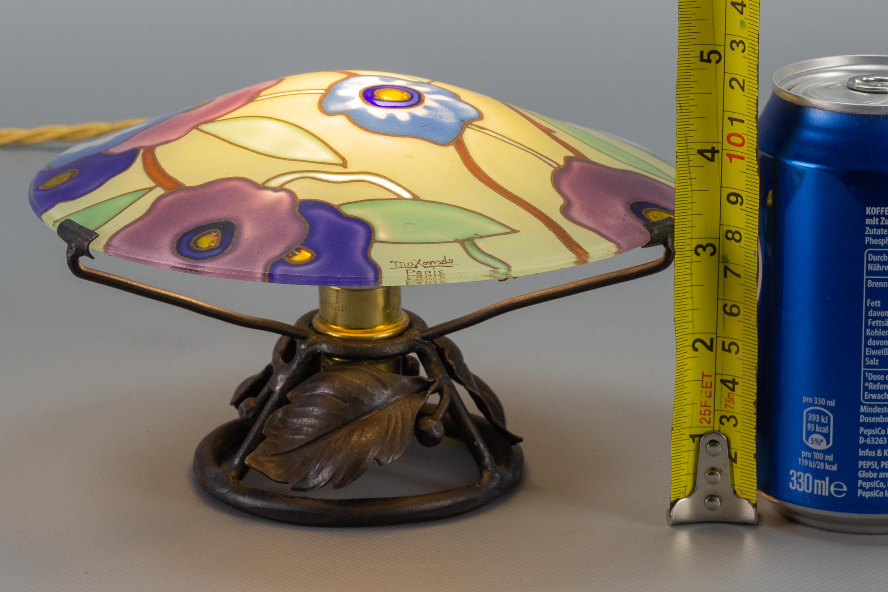 French Art Deco Enameled Glass Table Lamp by Maxonade Verrier D'Art, Paris For Sale 8