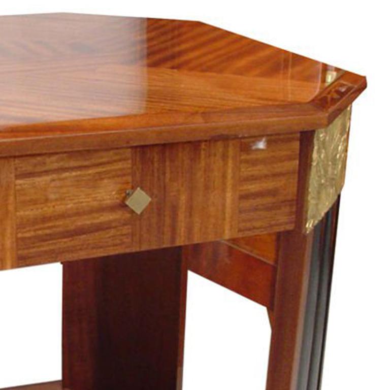 French Art Deco End Table in Walnut For Sale at 1stDibs
