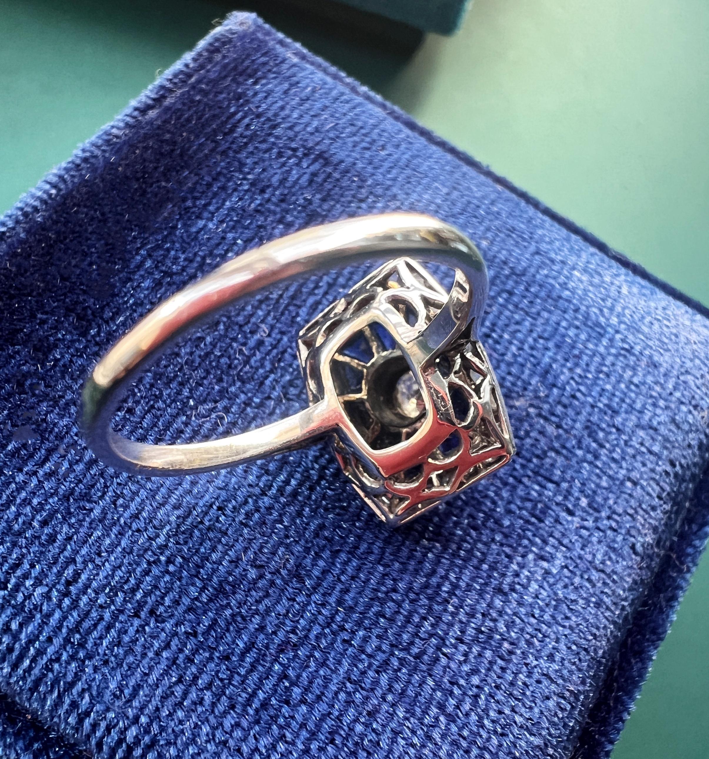 French Art Deco Era 18k White Gold Diamond Blue Sapphire Ring For Sale 5