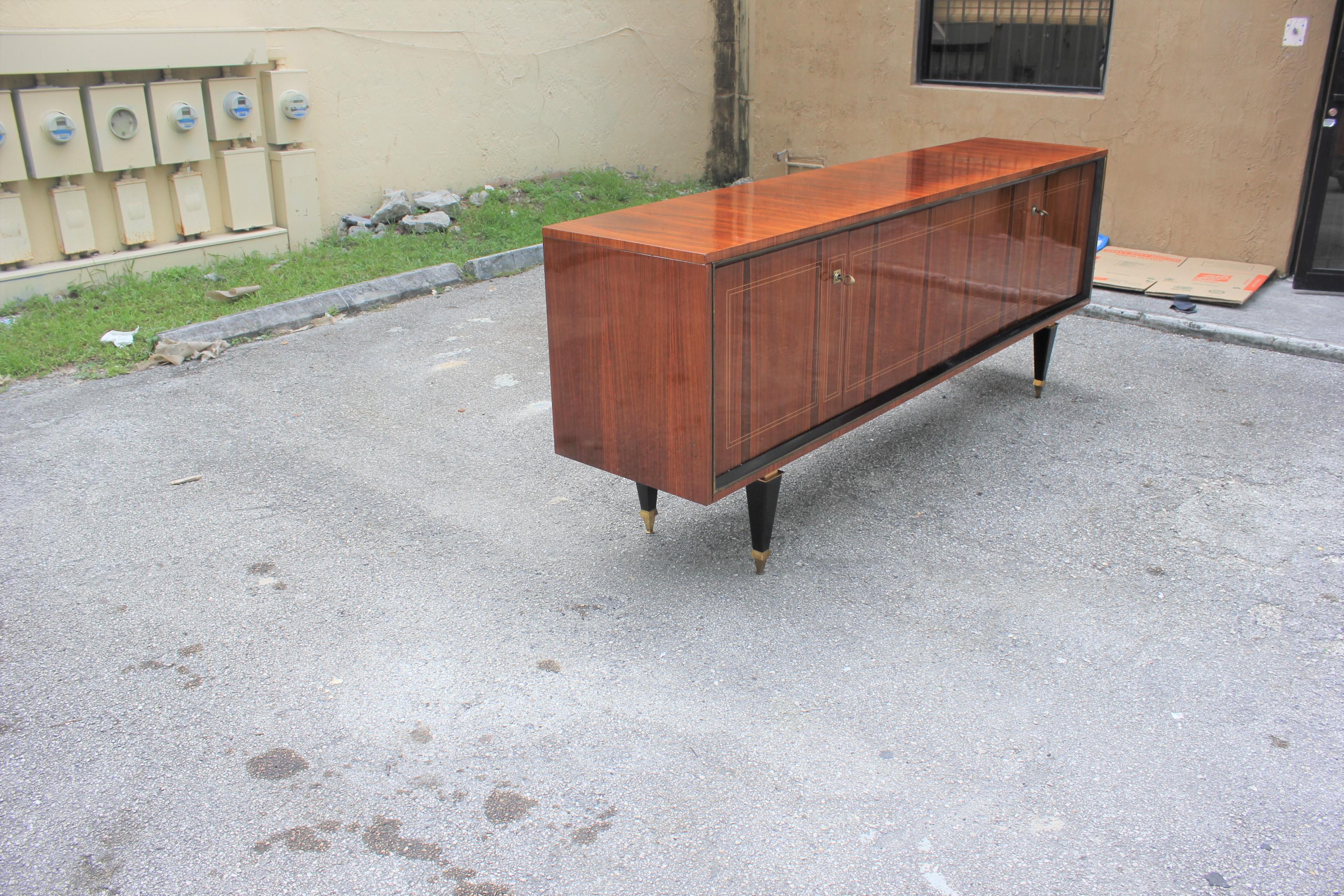 French Art Deco Exotic Macassar Bony Sideboard or Buffet, circa 1940s In Excellent Condition In Hialeah, FL