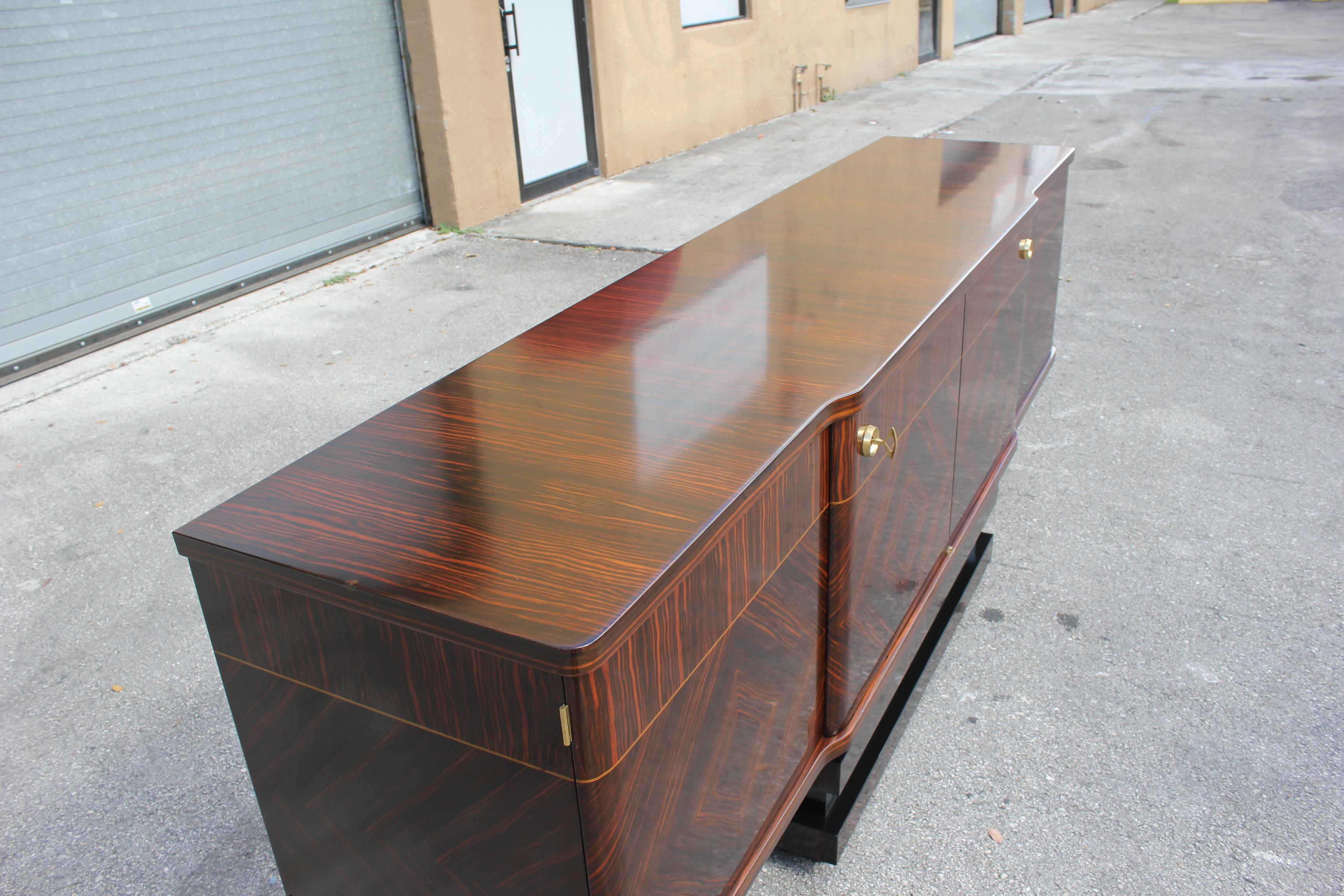 French Art Deco Exotic Macassar Ebony Sideboard or Buffet, 1940s 1