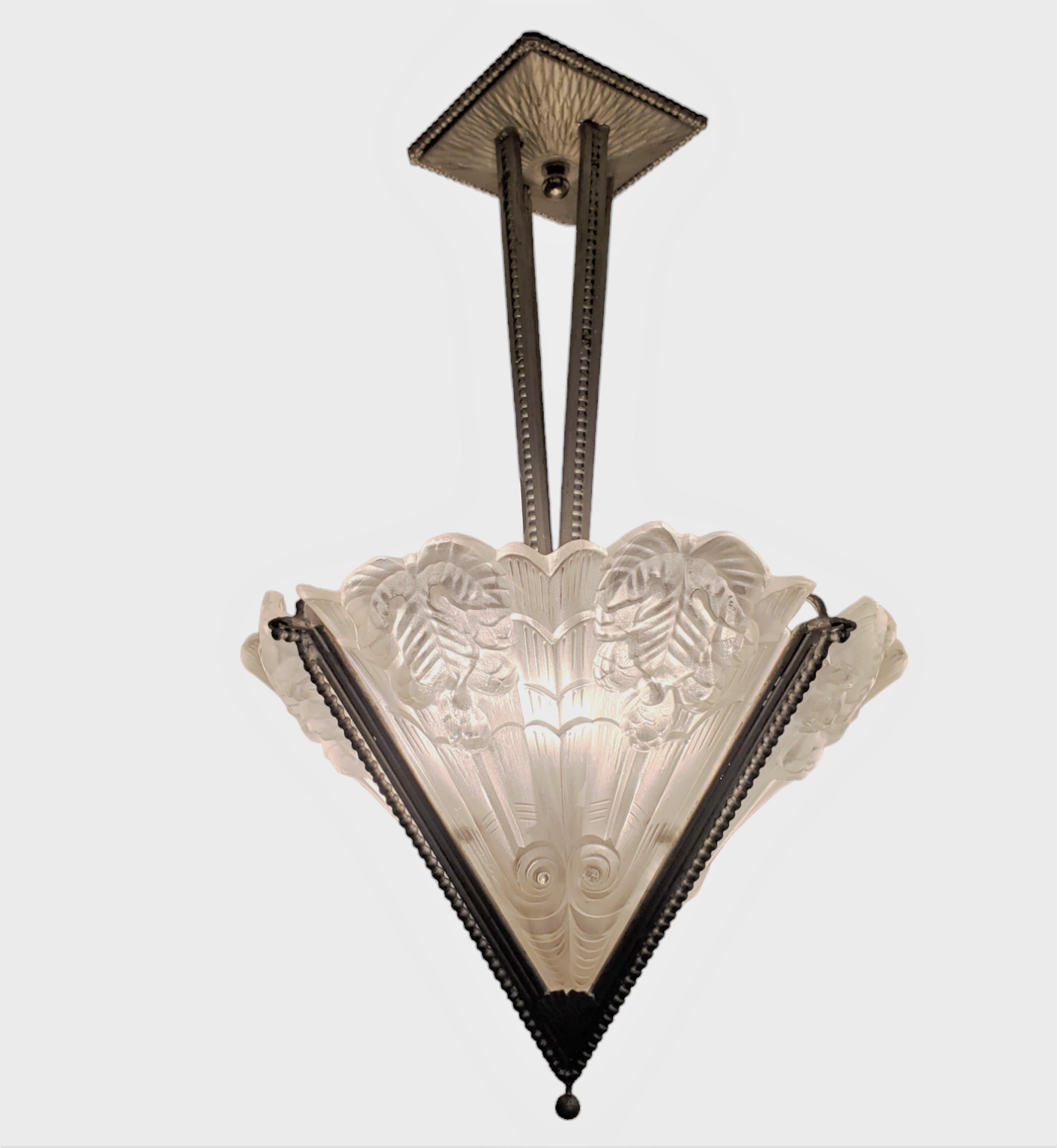 French Art Deco fan shape frosted art glass + iron chandelier signed Noverdy In Good Condition For Sale In New York City, NY