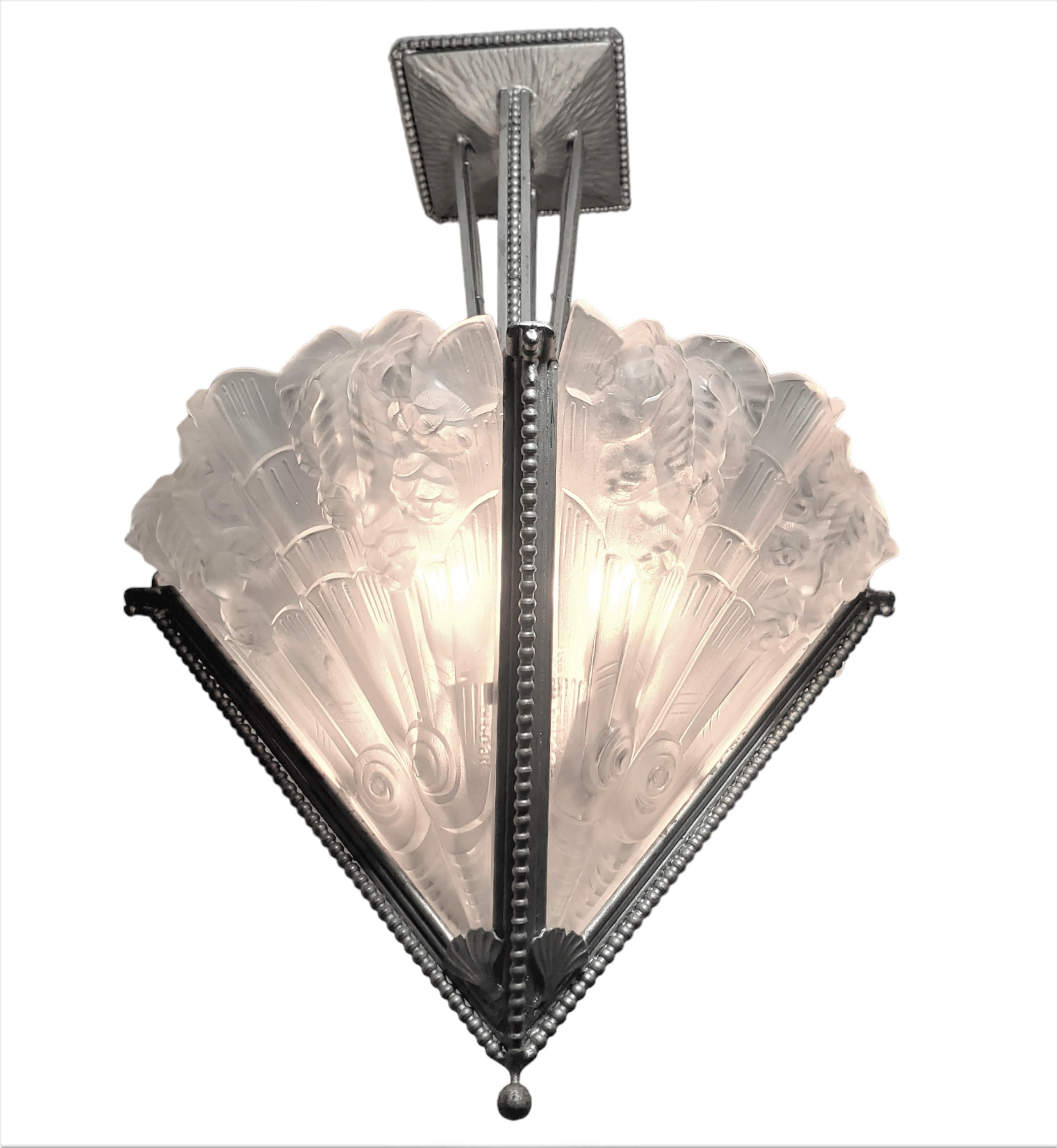 French Art Deco fan shape frosted art glass + iron chandelier signed Noverdy In Good Condition For Sale In New York City, NY