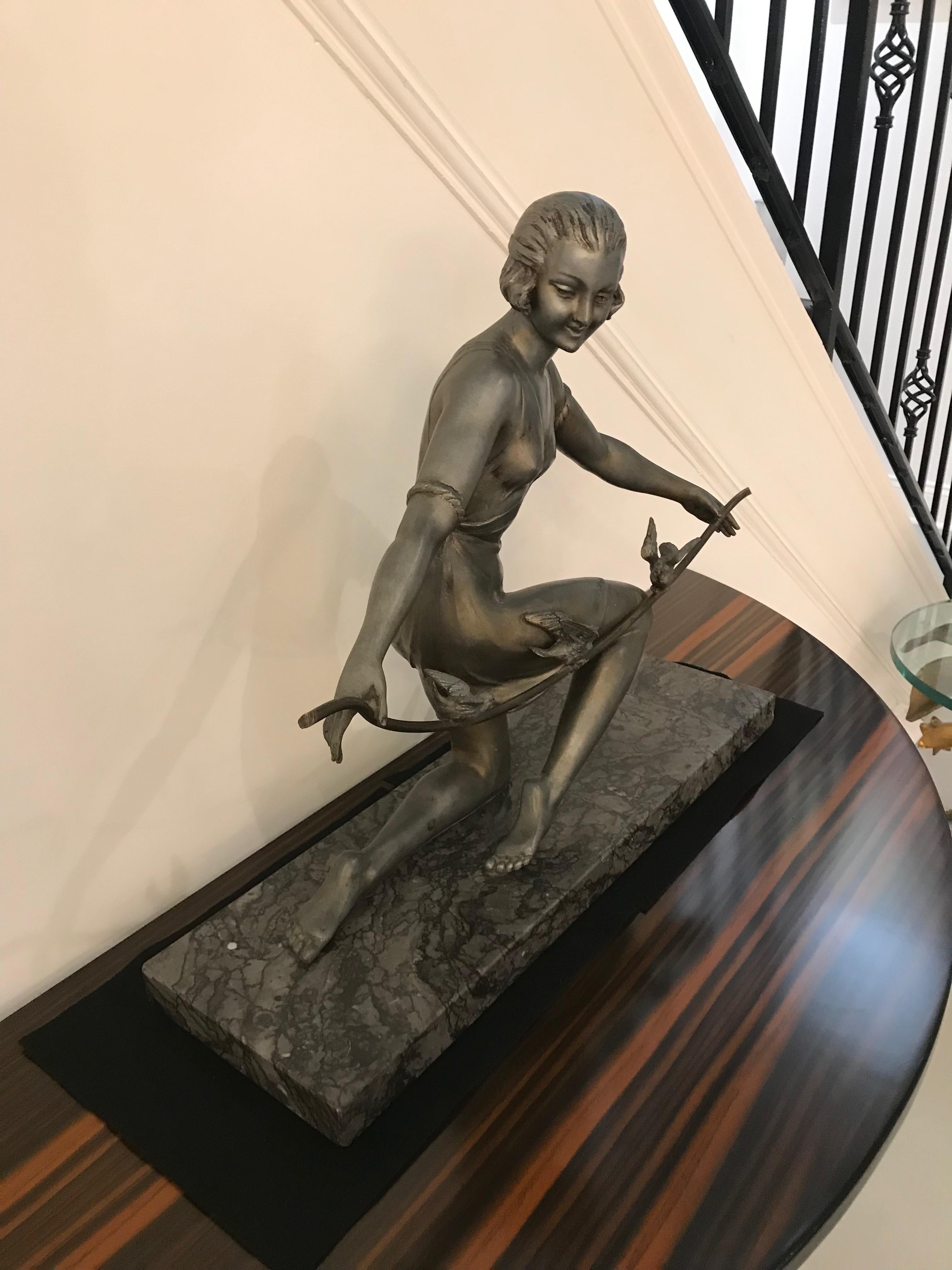 French Art Deco Female Sculpture on Marble In Excellent Condition For Sale In North Bergen, NJ