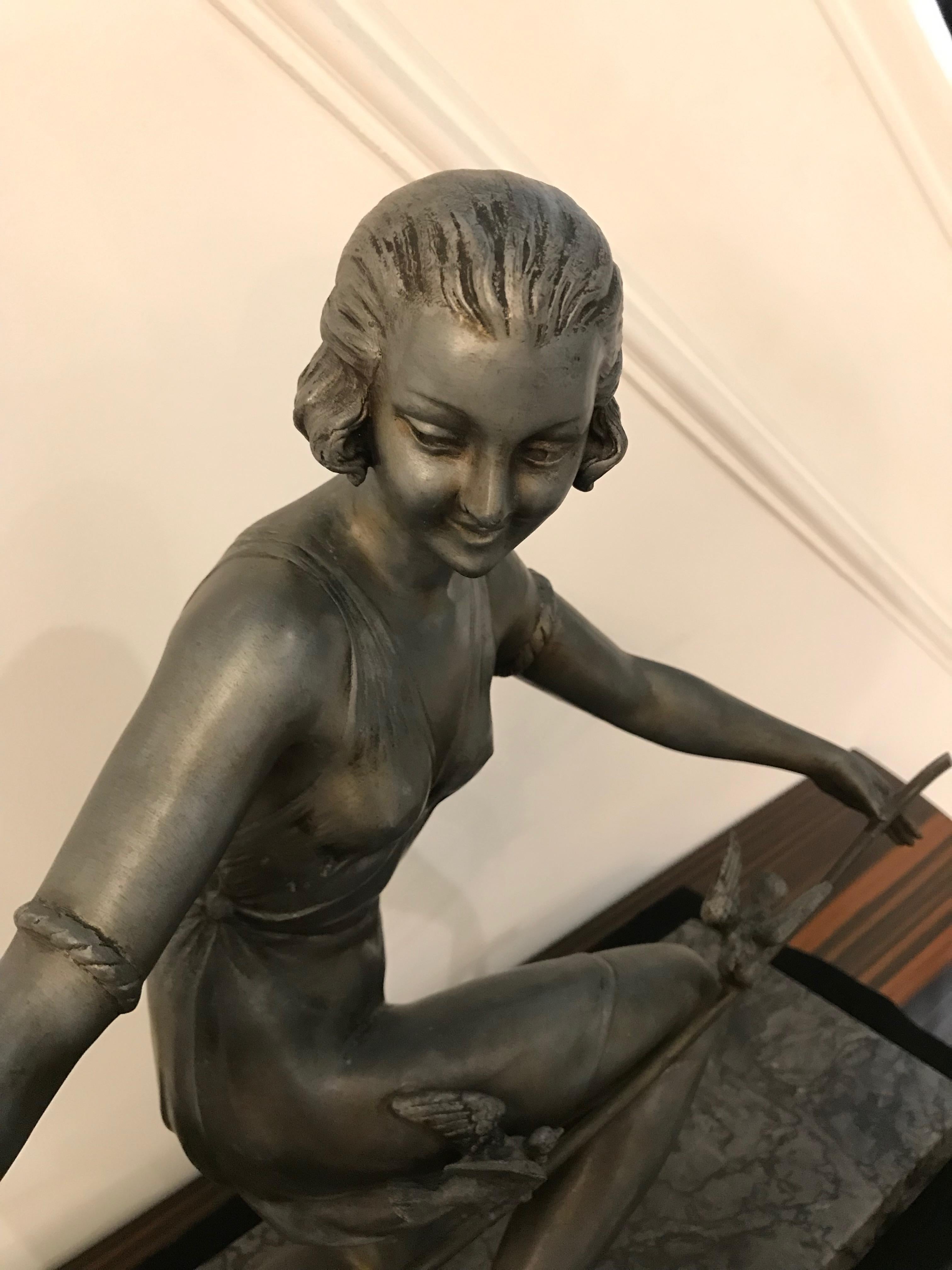French Art Deco Female Sculpture on Marble In Excellent Condition For Sale In North Bergen, NJ