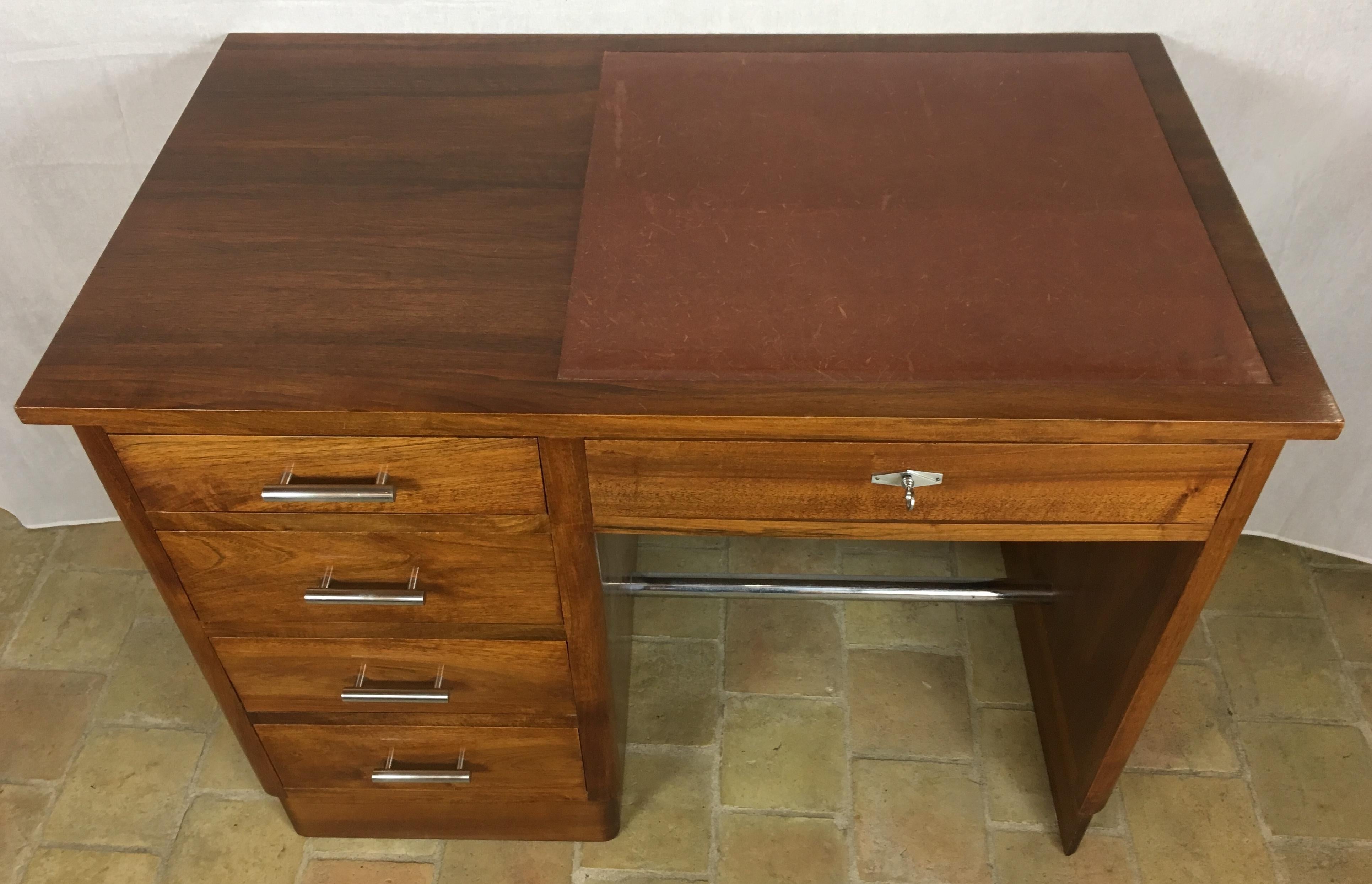 French Art Deco Five-Drawer Desk and Armchair Set 3
