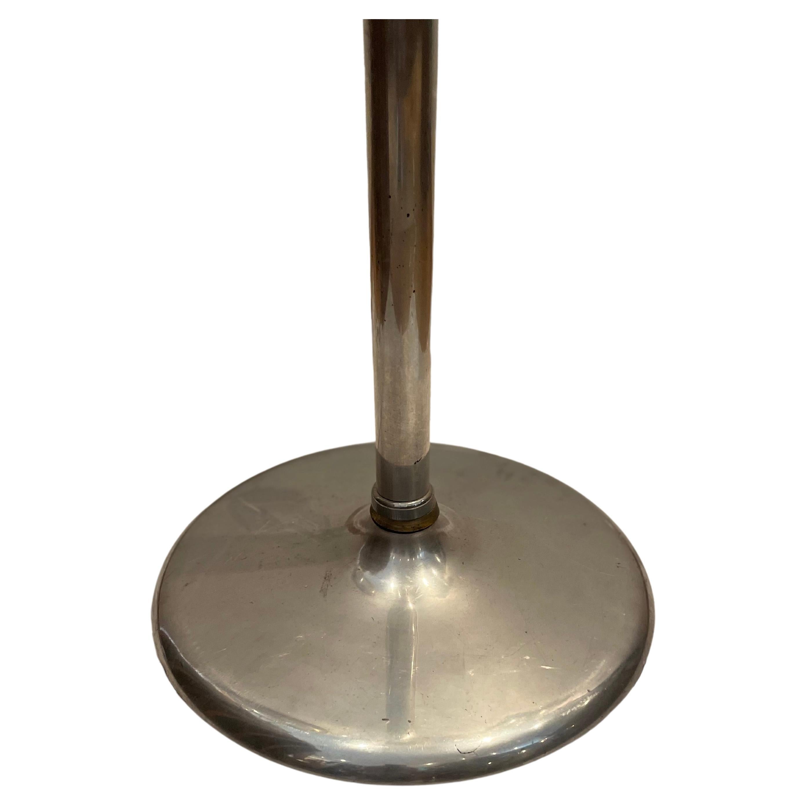 French Art Deco Floor Lamp, 1930 For Sale 5