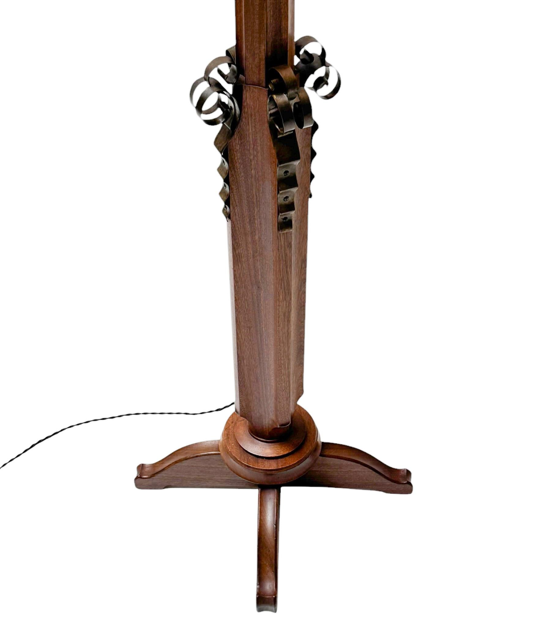 Brass French Art Deco Floor Lamp, 1930s For Sale
