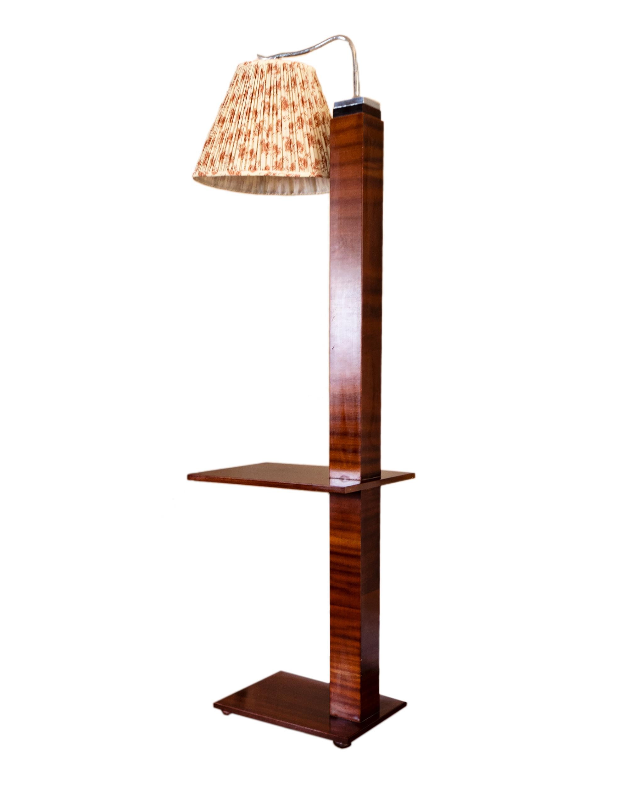  French Art Deco Floor Lamp, 20th Century For Sale 6