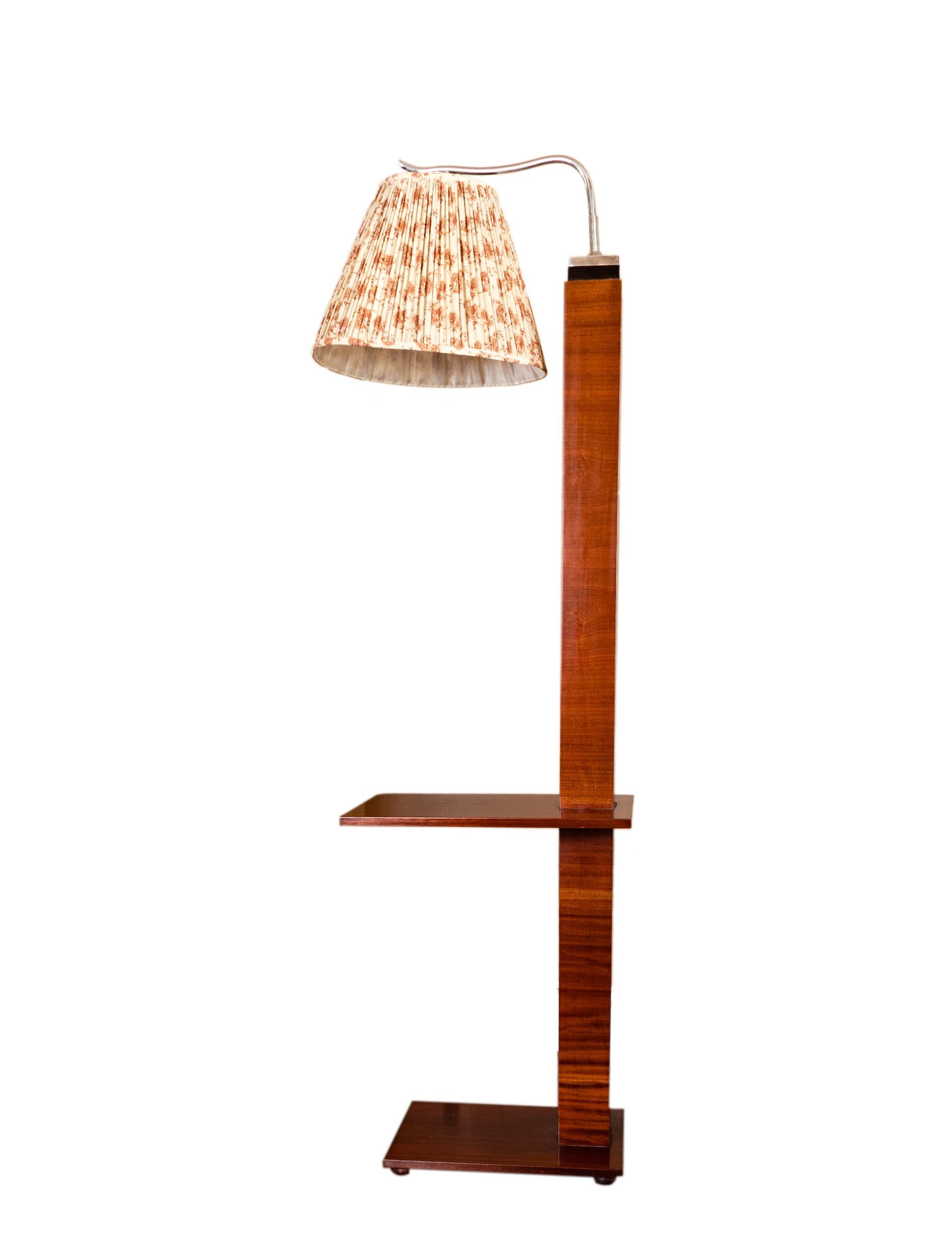  French Art Deco Floor Lamp, 20th Century For Sale 7