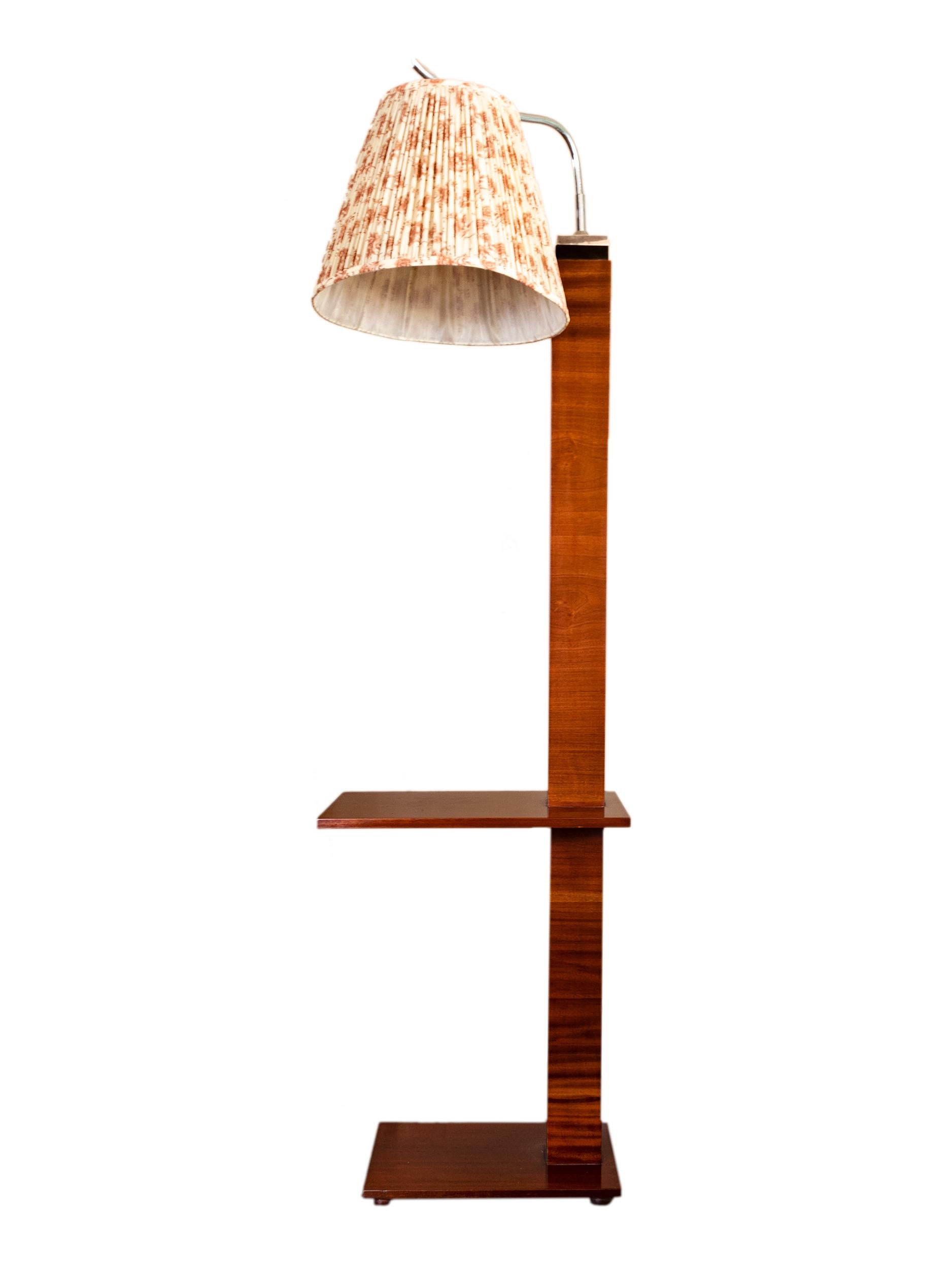  French Art Deco Floor Lamp, 20th Century For Sale 8