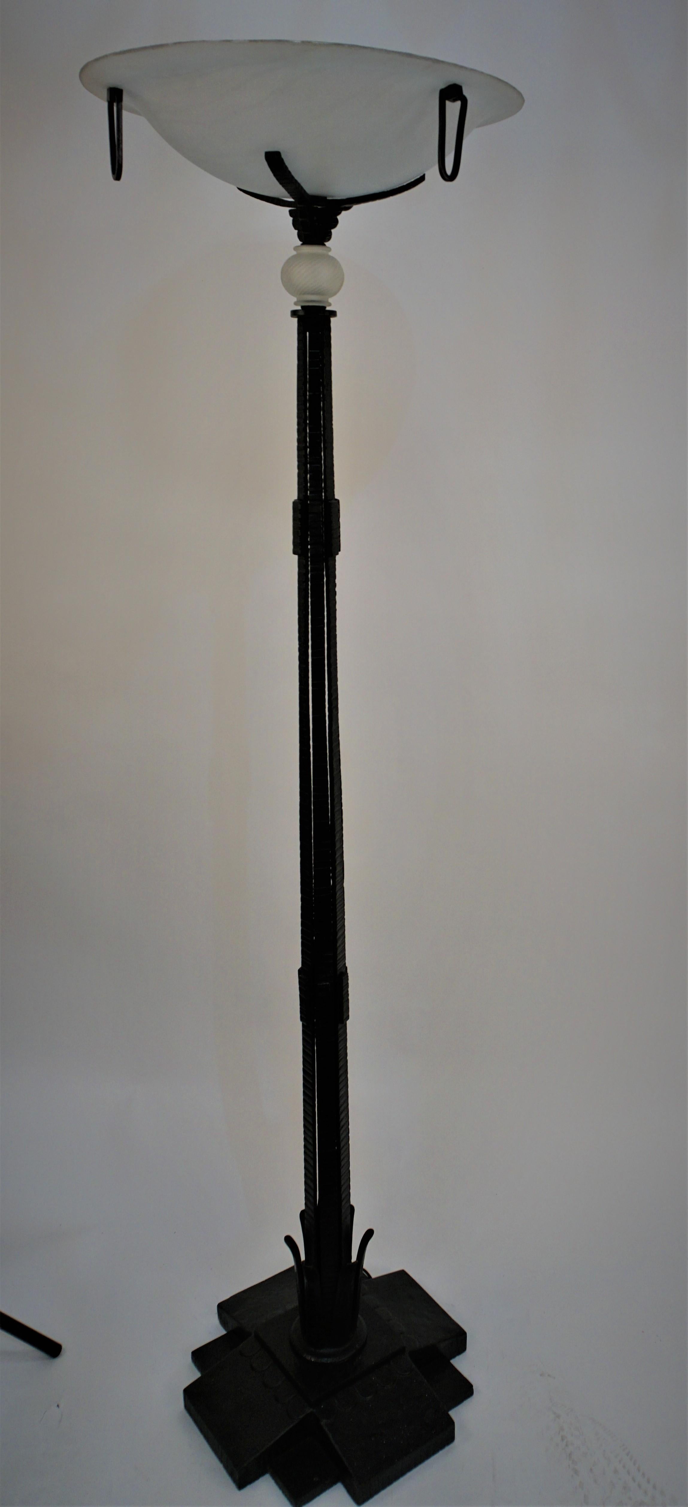 French Art Deco Floor Lamp For Sale 5
