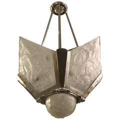 Lampadario floreale francese Art Déco firmato da Degué