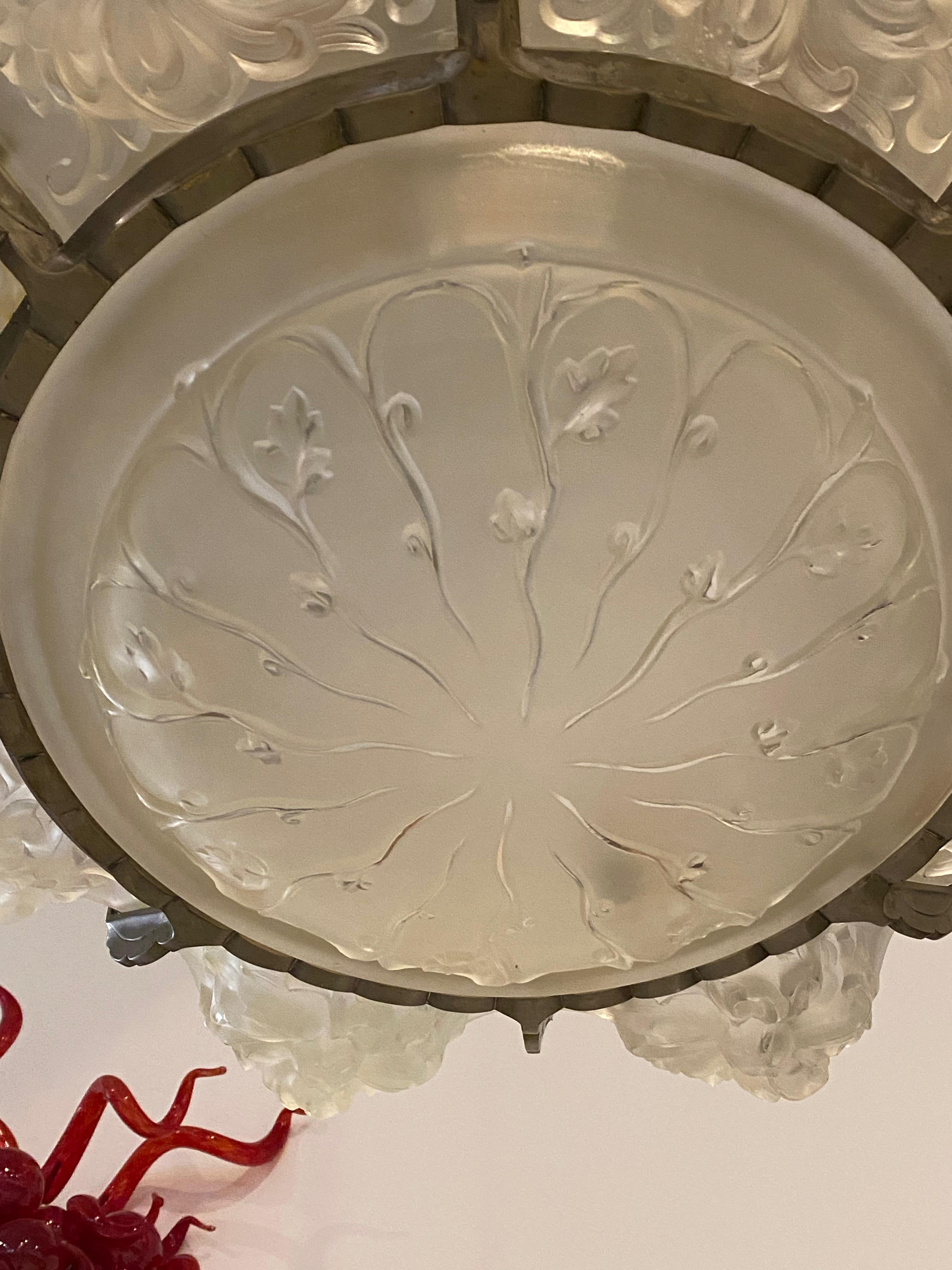 French Art Deco Floral Chandelier Signed Sabino For Sale 1