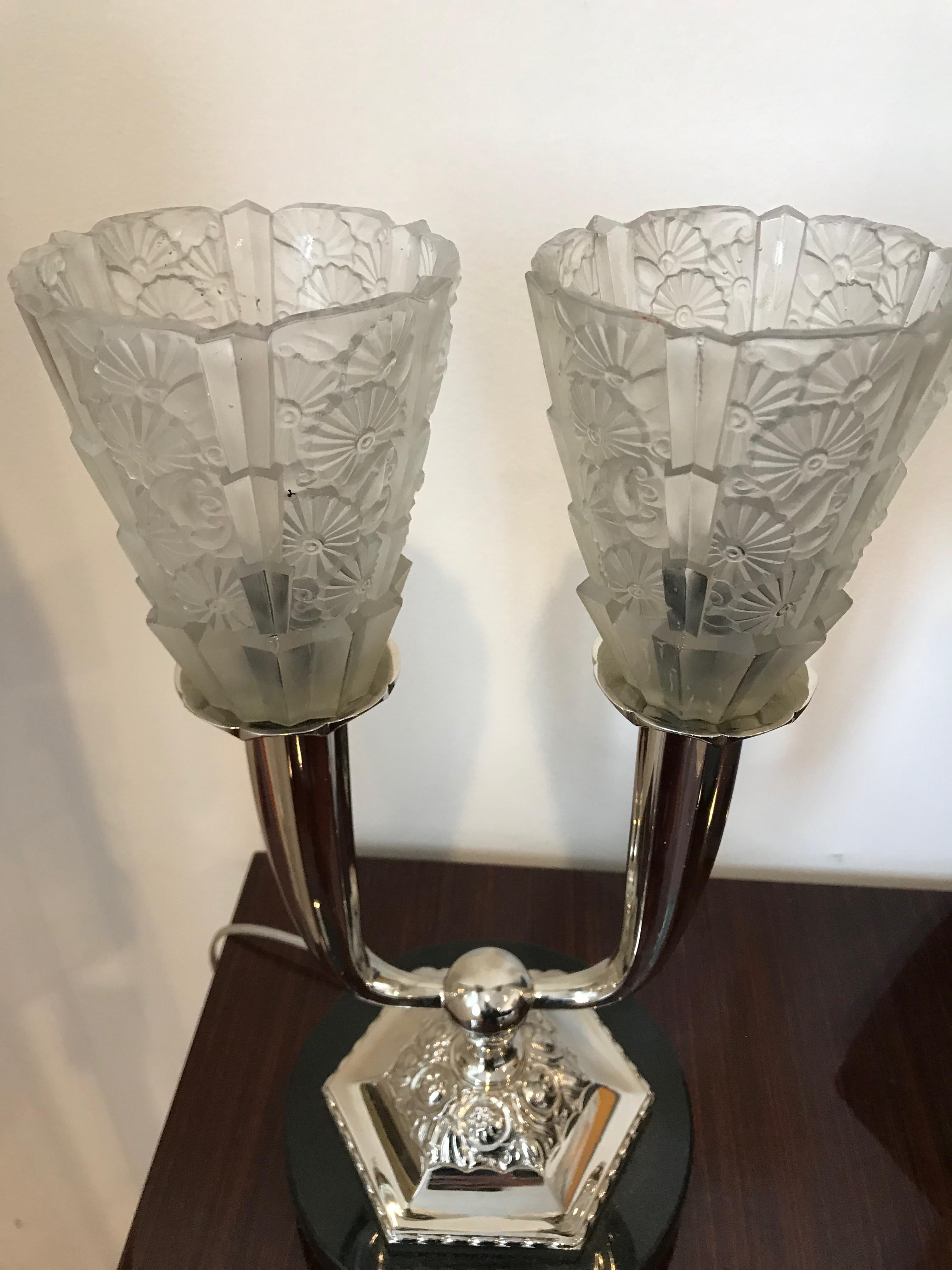Glass French Art Deco Floral Table Lamp  For Sale