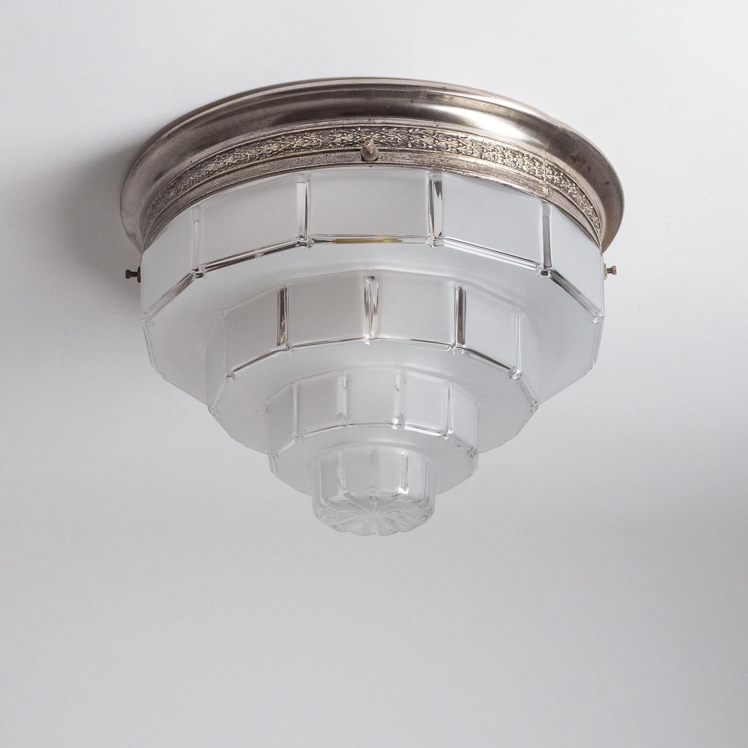 French Art Deco Flush Mounts, circa 1930 2