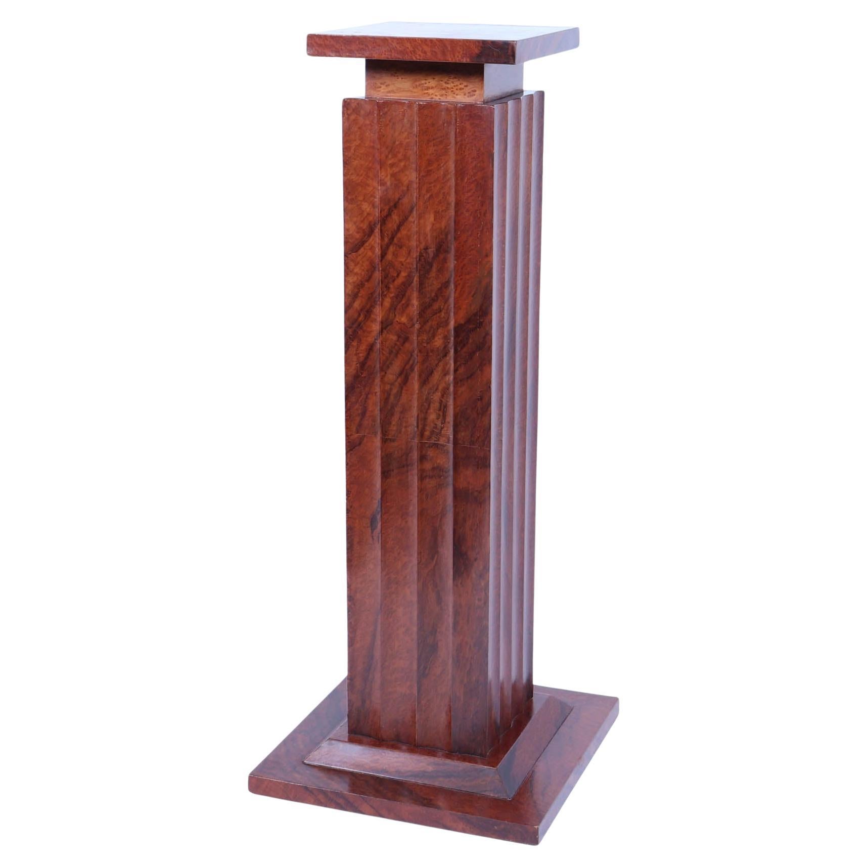 Columna acanalada francesa Art Déco Thuya