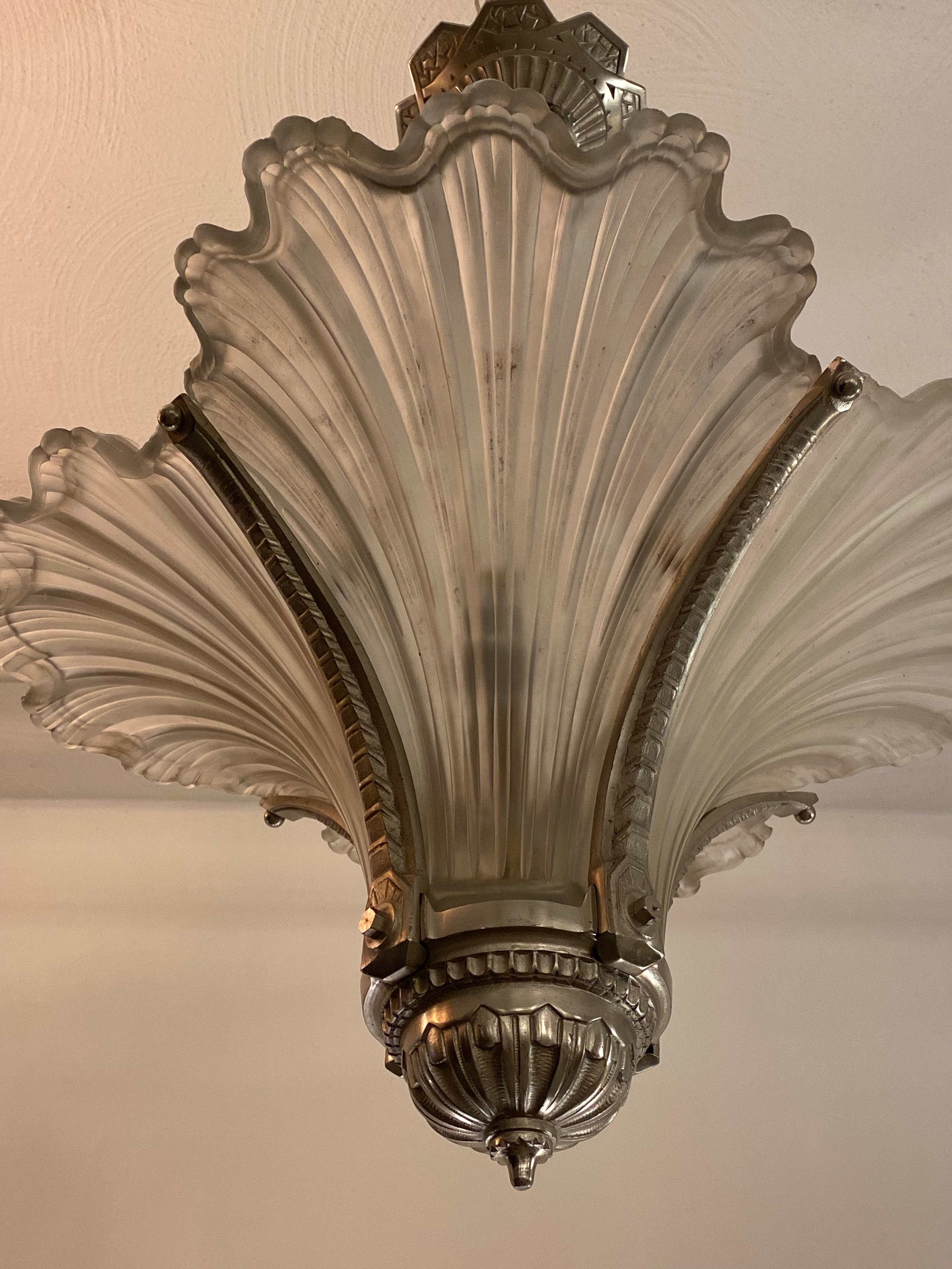 French Art Deco Four Glass  Panel Ribbed Pendant Chandelier  In Good Condition For Sale In North Bergen, NJ