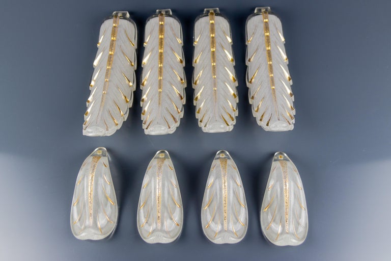 French Art Deco Four-Light Copper and Frosted Glass Chandelier by Ezan, 1930s For Sale 6