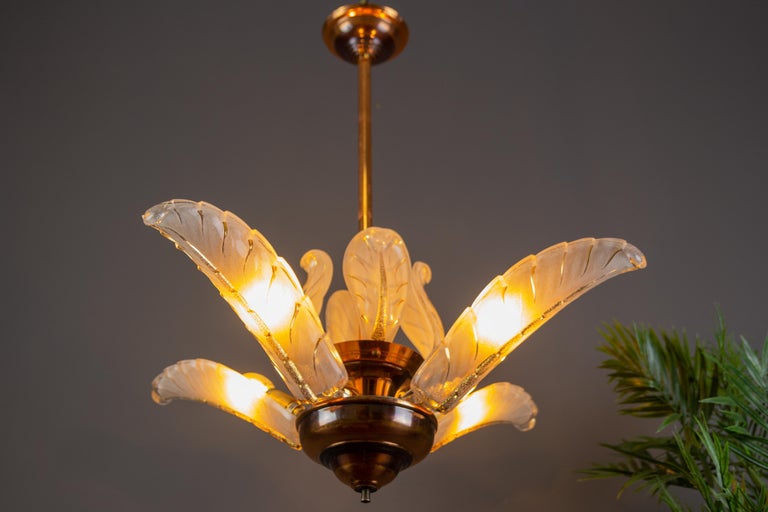 French Art Deco Four-Light Copper and Frosted Glass Chandelier by Ezan, 1930s For Sale 10