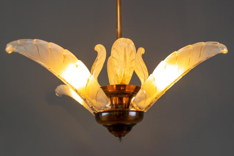 Mid-20th Century French Art Deco Four-Light Copper and Frosted Glass Chandelier by Ezan, 1930s For Sale
