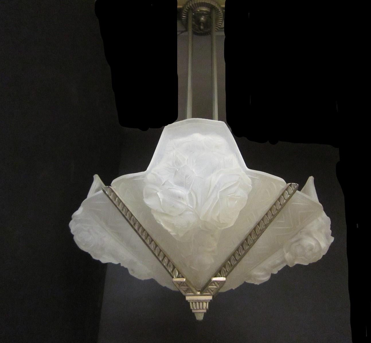 French Art Deco Frosted Art Glass Chandelier with Roses, Signed Verdun, France 10