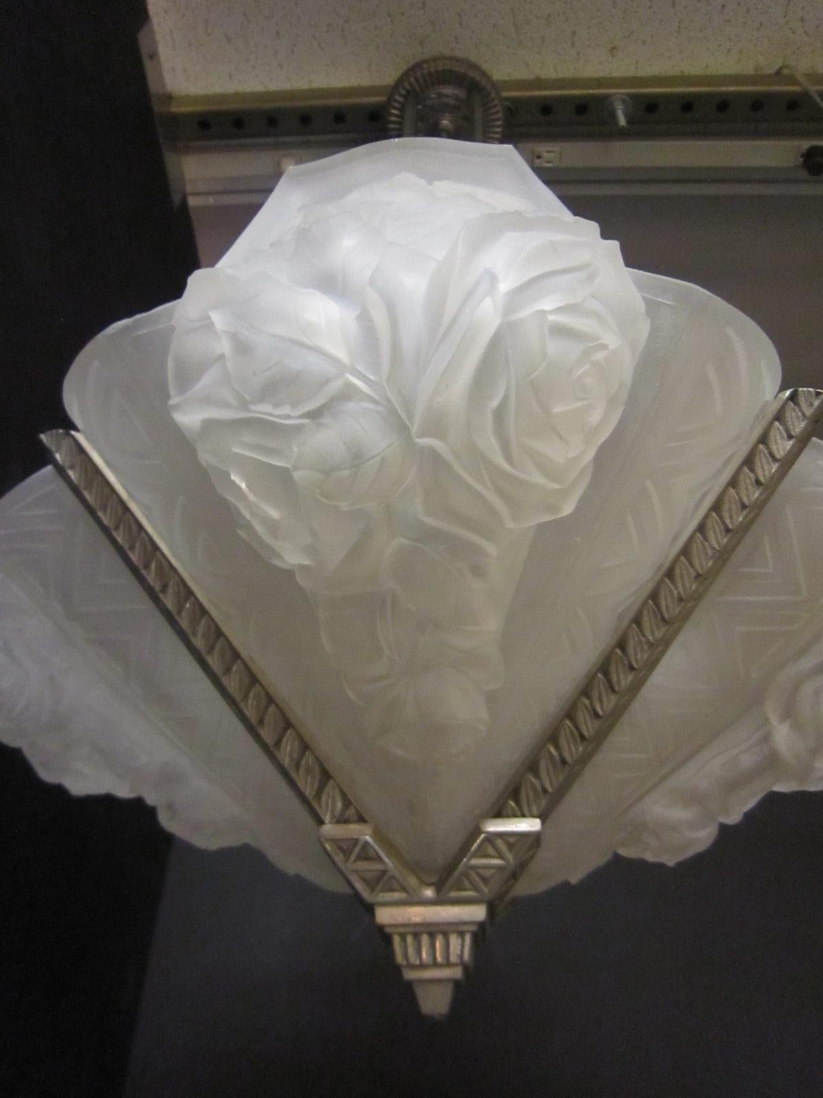 French Art Deco Frosted Art Glass Chandelier with Roses, Signed Verdun, France In Good Condition In New York City, NY