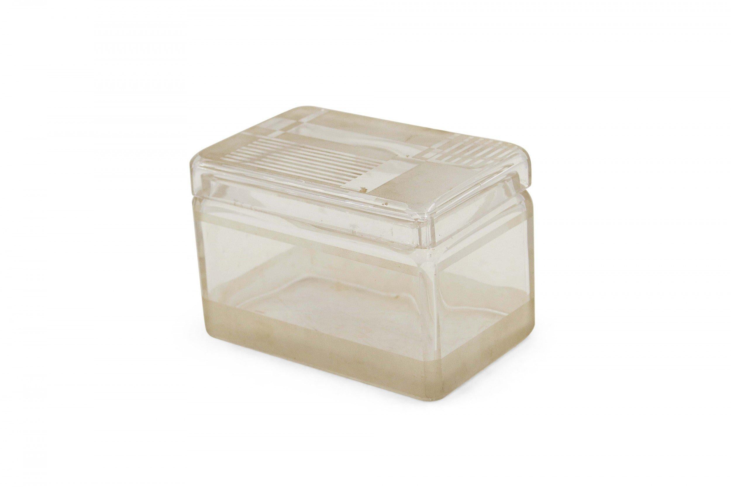 French Art Deco Frosted Geometric Design Lidded Glass Box In Good Condition For Sale In New York, NY