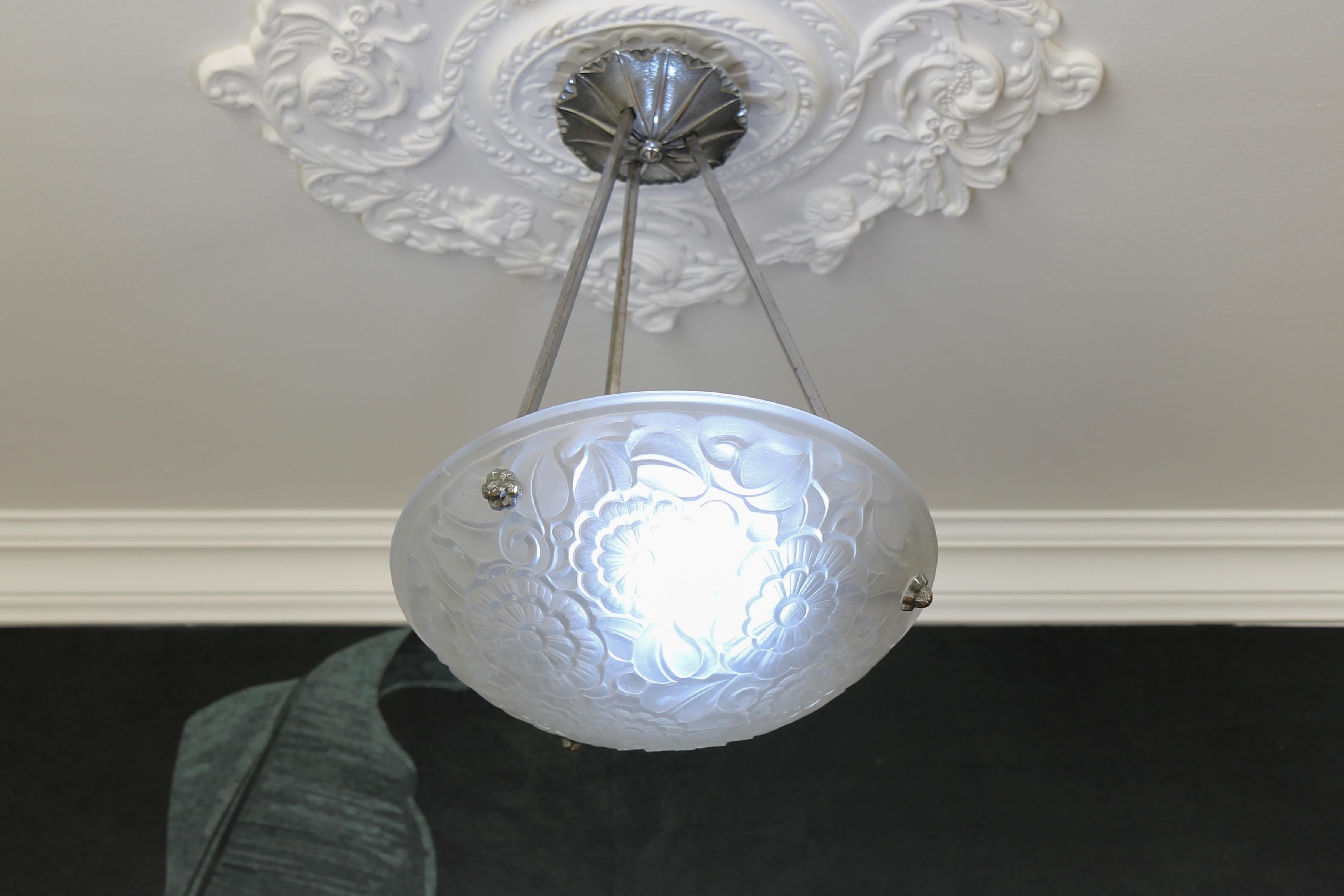Metal French Art Deco Frosted Glass and Chromed Brass Pendant Light by Primaflore For Sale