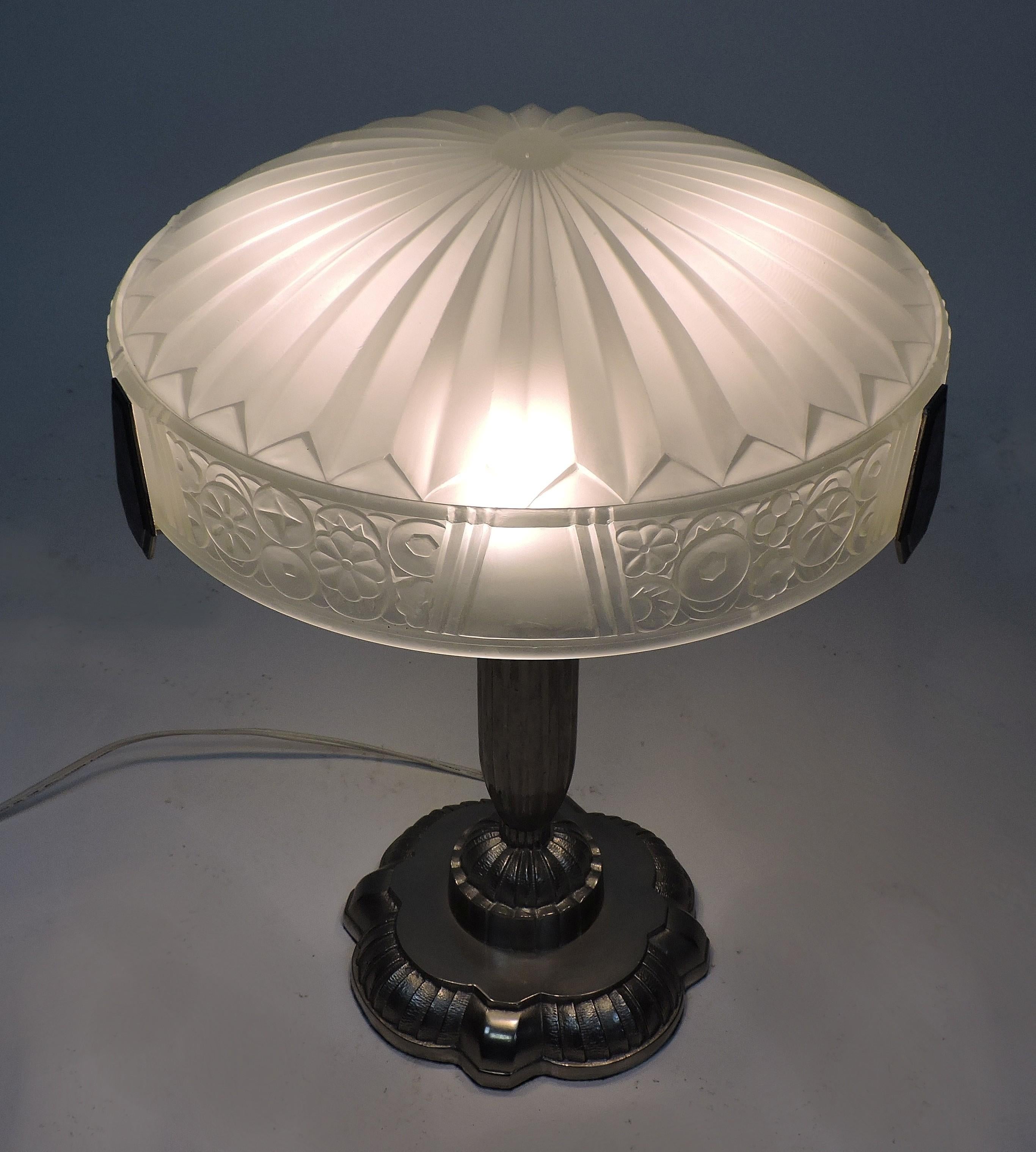 French Art Deco Frosted Glass and Nickel Table Lamp 2