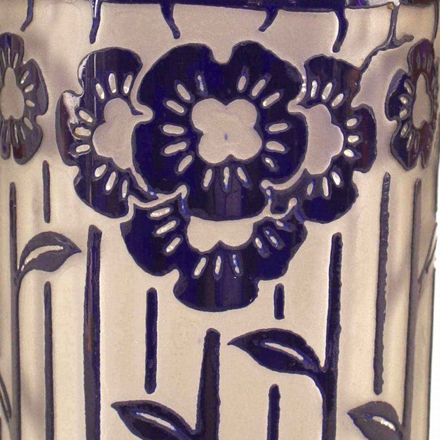 Botella de Perfume Floral de Vidrio Esmerilado Art Decó Francés siglo XX en venta