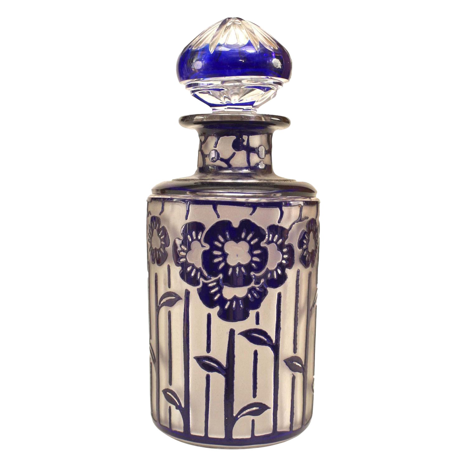 Botella de Perfume Floral de Vidrio Esmerilado Art Decó Francés en venta