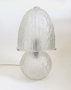 French Art Deco Frosted Glass Table Lamp by Verlys, Normandy, 1930