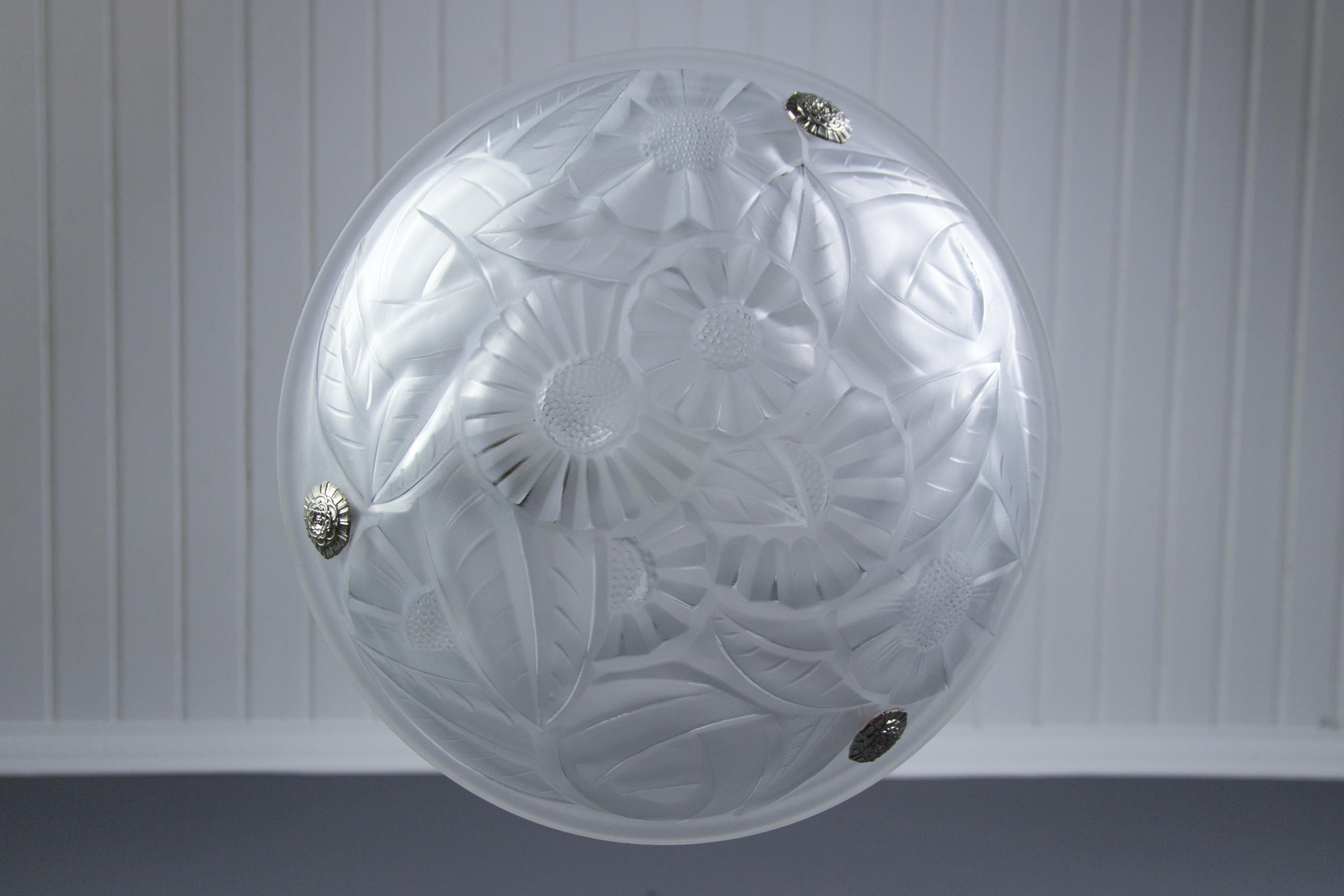 David Gueron French Art Deco Frosted Glass Pendant Chandelier, 1930s 12